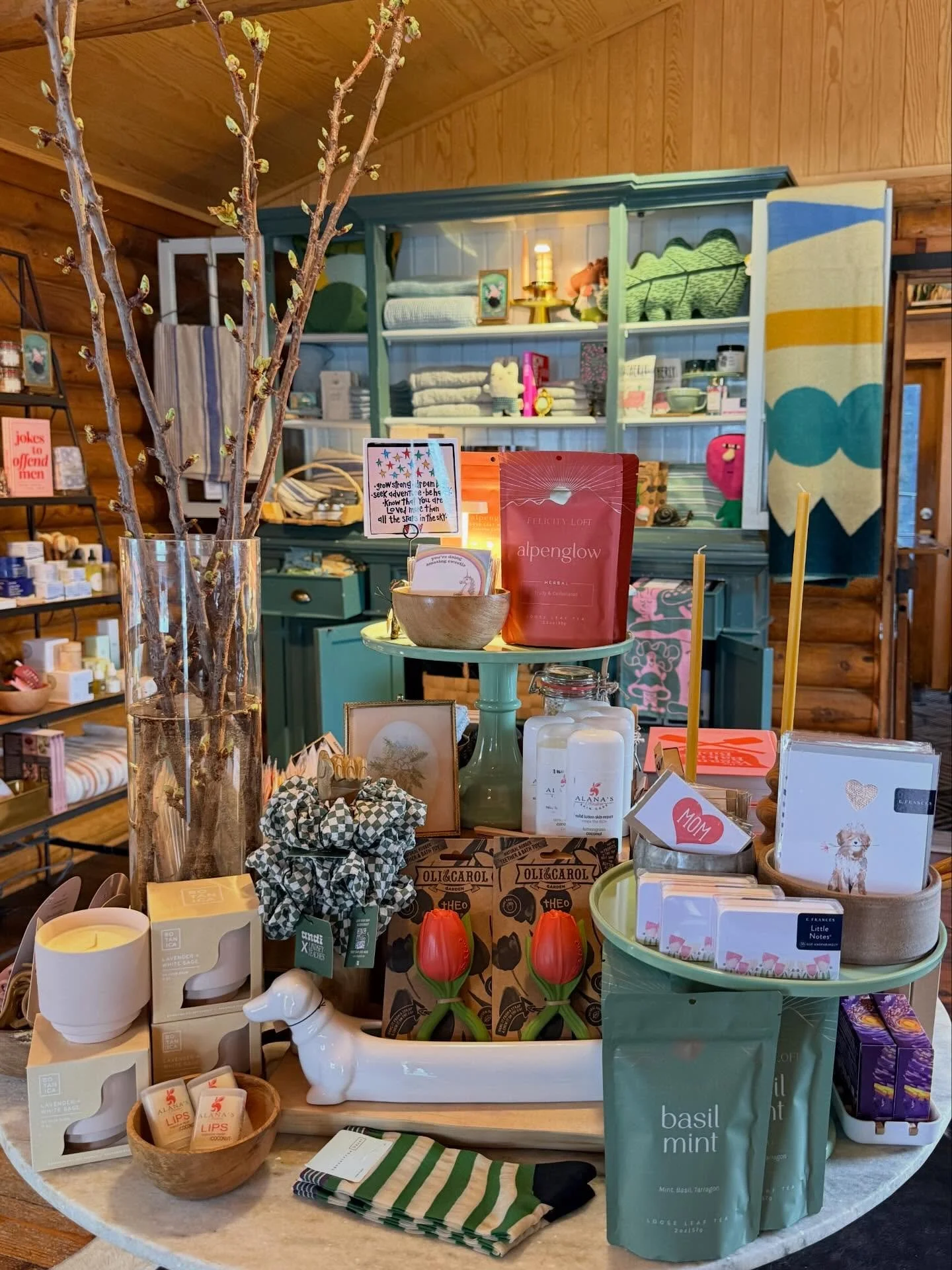 The sweet sunshine is making its way back into our Alaska life. We will celebrate accordingly.