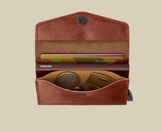 Envelope Wallet in Vintage Cognac