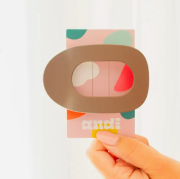 Circle Cutout Flat Claw Clip