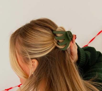 Dark Green Octopus Claw Clip