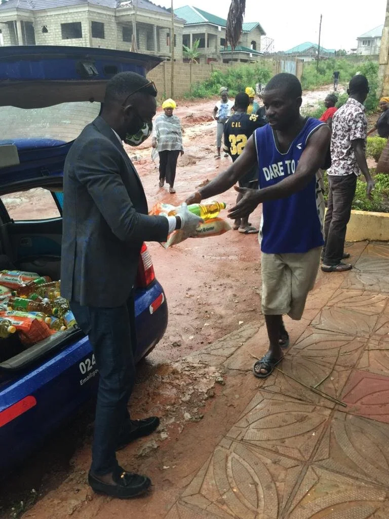  Some of the parents of our students receiving aid during COVID-19 lock down.  