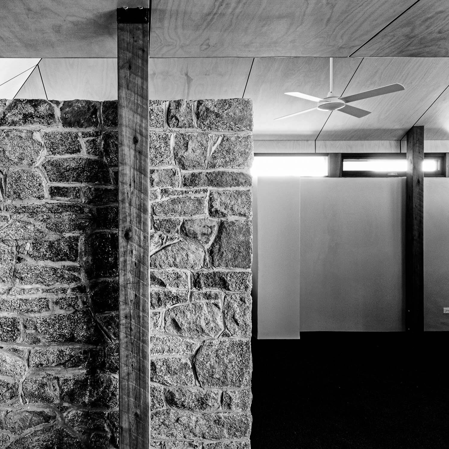 MRA_jackaroo-houseD30_1188_040-1205 Aug14-Edit.jpg