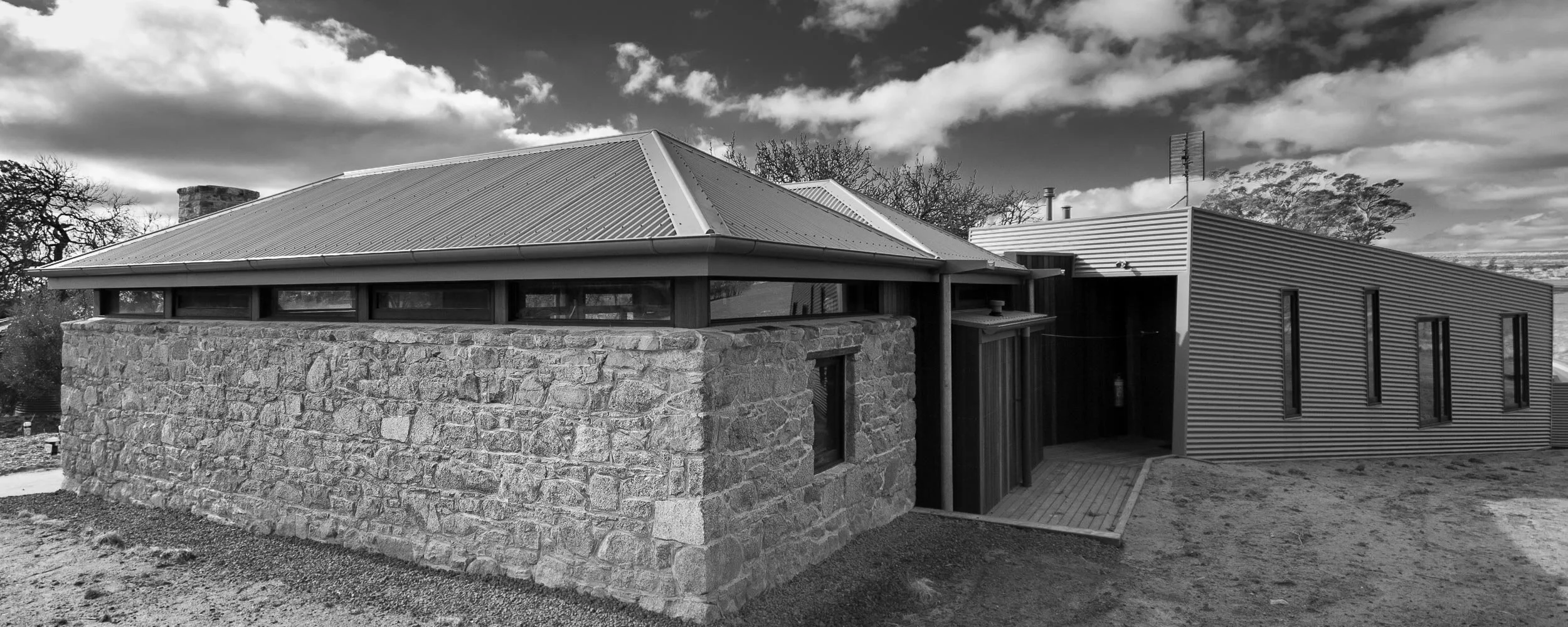 MRA-jackaroo-house-D30_0924_0351205 July2014.jpg
