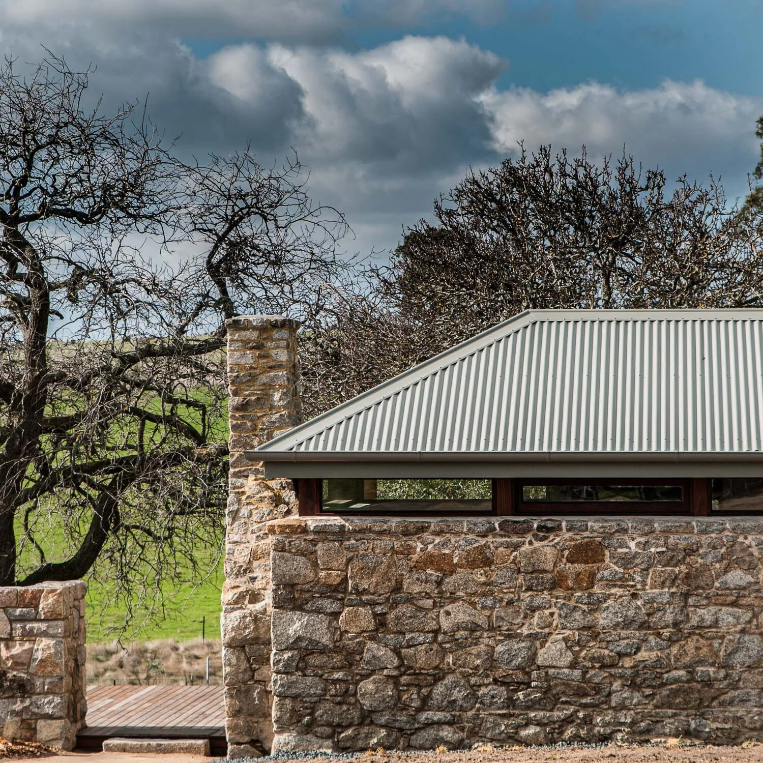 MRA_jackaroo-houseD30_0906_0171205 July2014-Edit.jpg