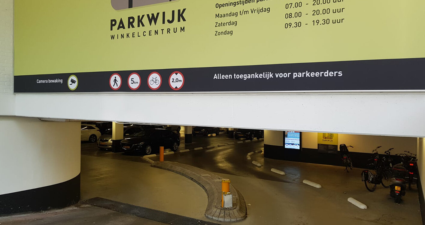 MAAQ-Parkwijk-Winkelcentrum-Signing-Wayfinding-6.jpg