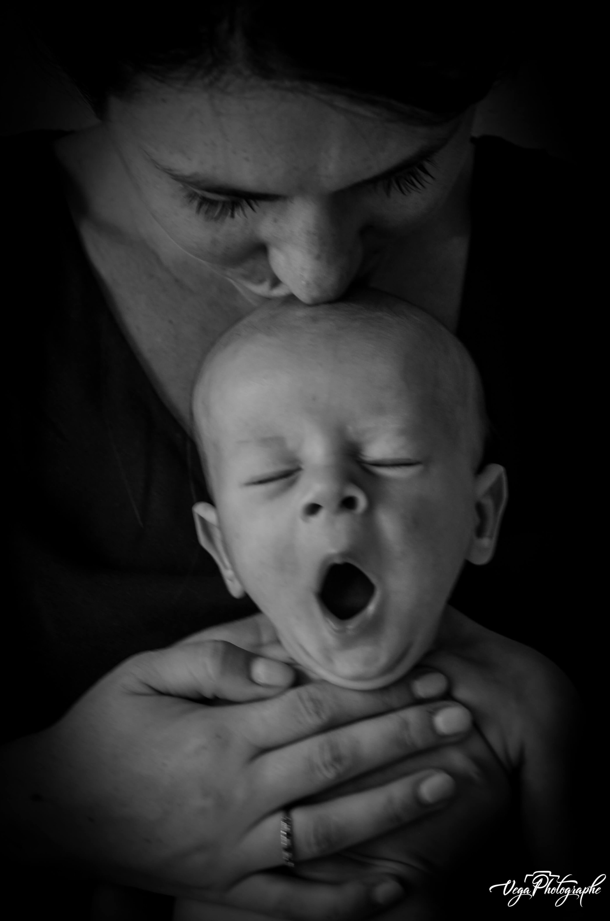 seance-photo-naissance-studio-vegaphotographe (110).jpg