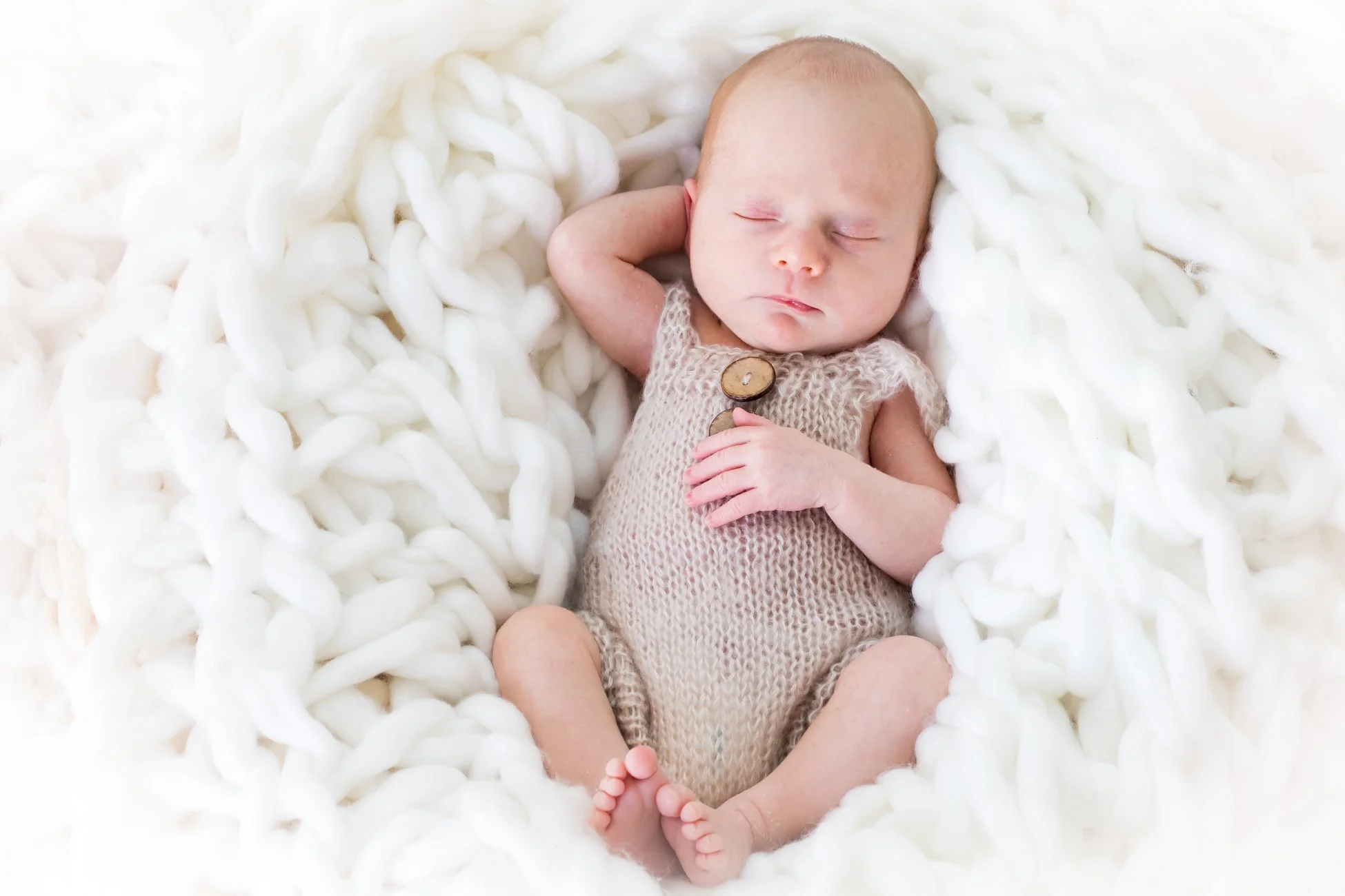 seance-photo-naissance-studio-vegaphotographe (104).jpg