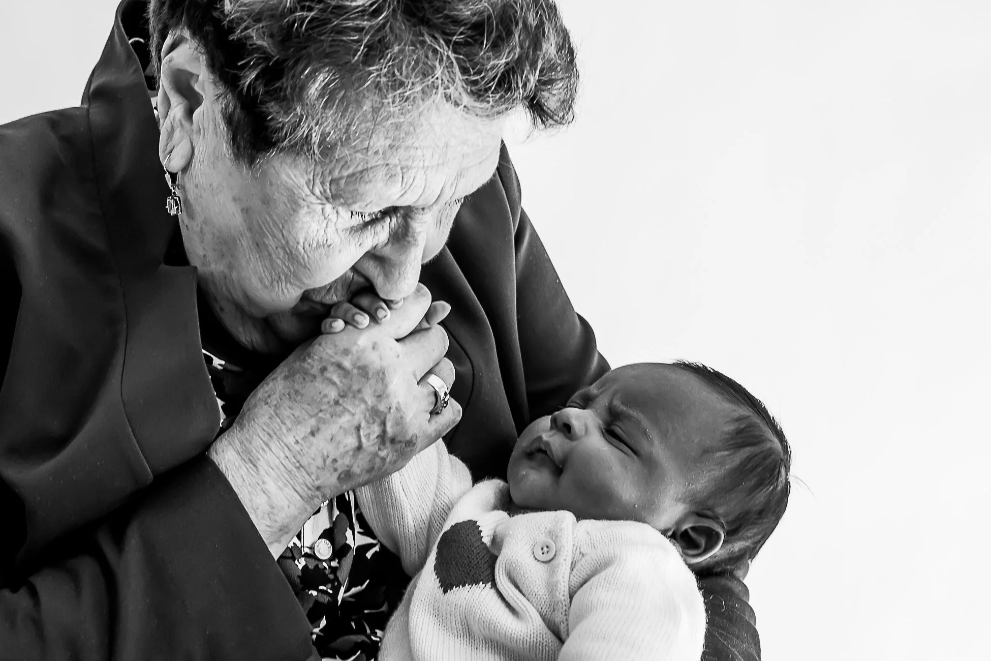 seance-photo-naissance-studio-vegaphotographe (41).jpg