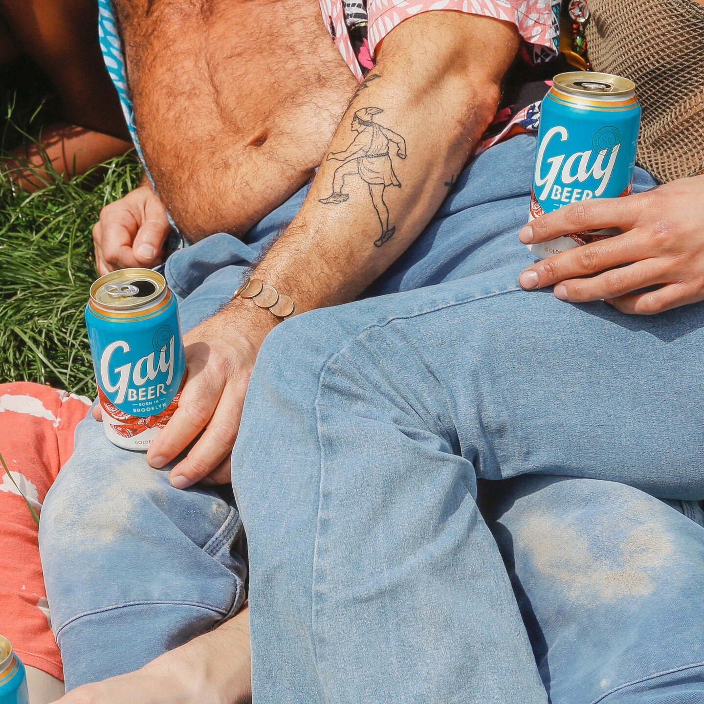 Another beautiful Summer weekend has arrived! Get tangled up with Gay Beer in the sun! Tap the link in our bio to order. // #Summerofpride #gaybeer #gay #beer #craftbeer #summer #lgbtq #friends #community