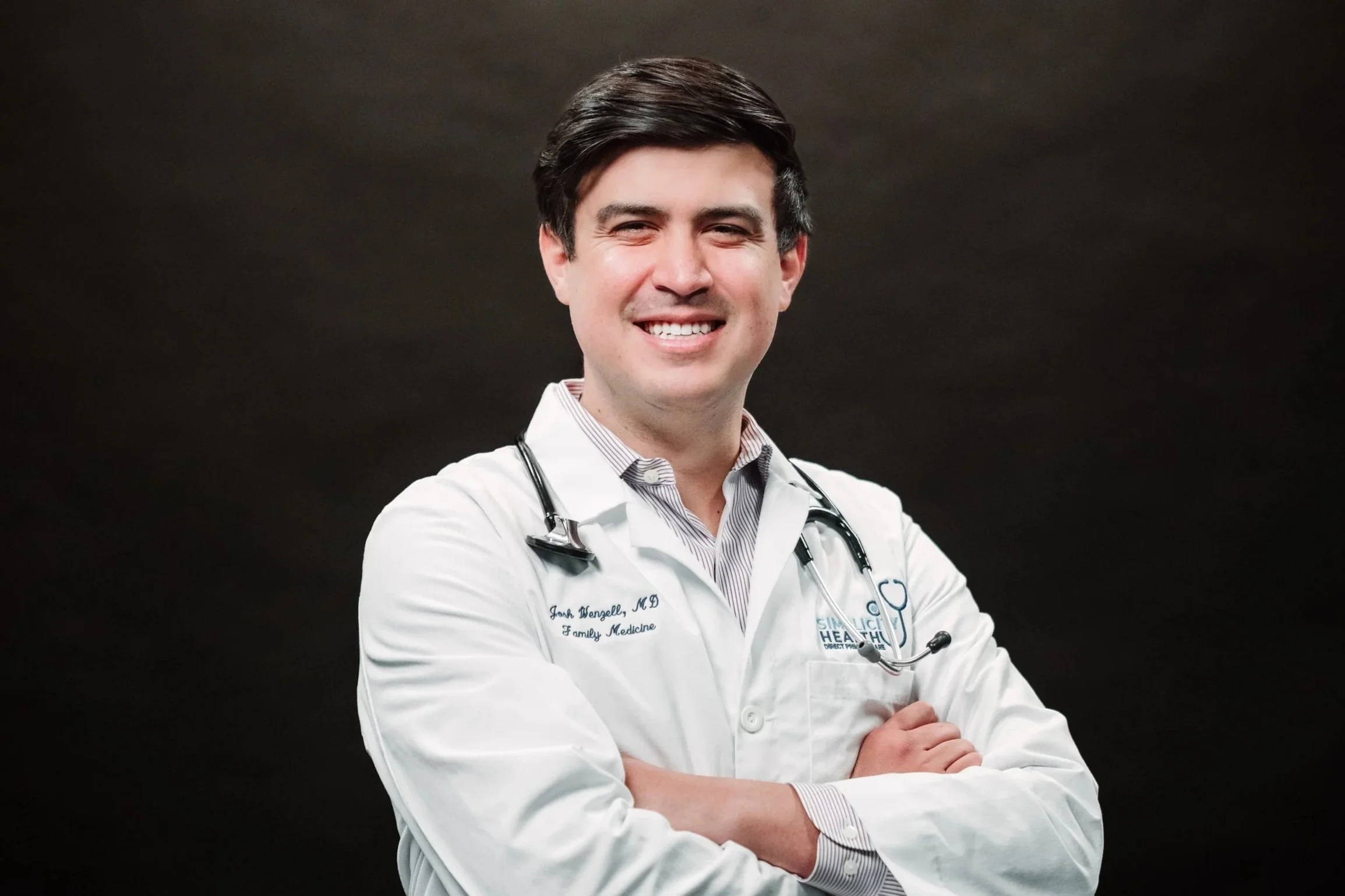 	
Dr. Josh Wenzell who provides personalized concierge medicine doctor visits and direct primary care (DPC)