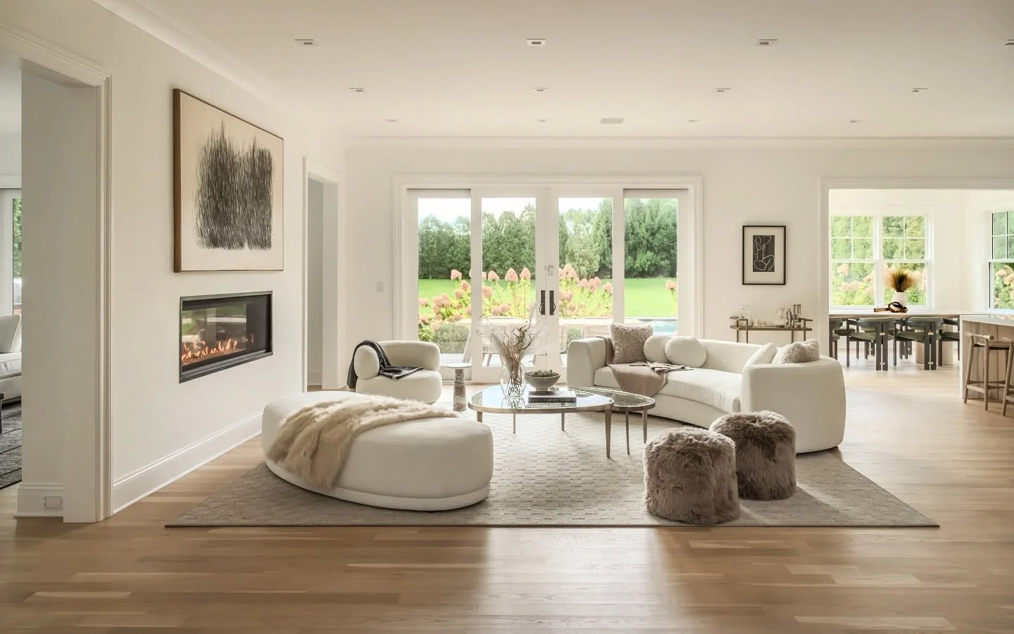 &rarr; See what happens when great teams come together 🪄
Our latest staging project at 161 Watermill Towd Road, Water Mill, NY brought together the best of Iconic Modern and Vesta &mdash; blending design expertise, logistics, and resources to create