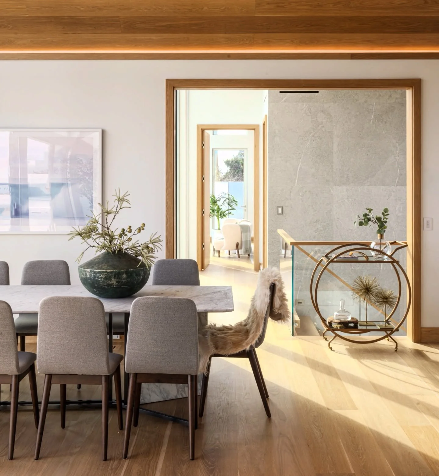 There&rsquo;s a moment every home has &mdash; when the light lands and everything feels intentional.
That&rsquo;s the power of thoughtful staging on Montauk Hwy.