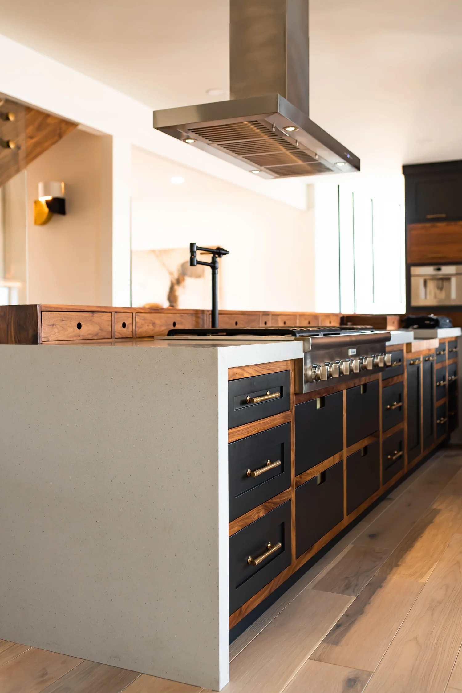 Custom Kitchen Cabinet Design — Helmut Cabinetry