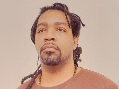 Artist Profile: DarRen Morris