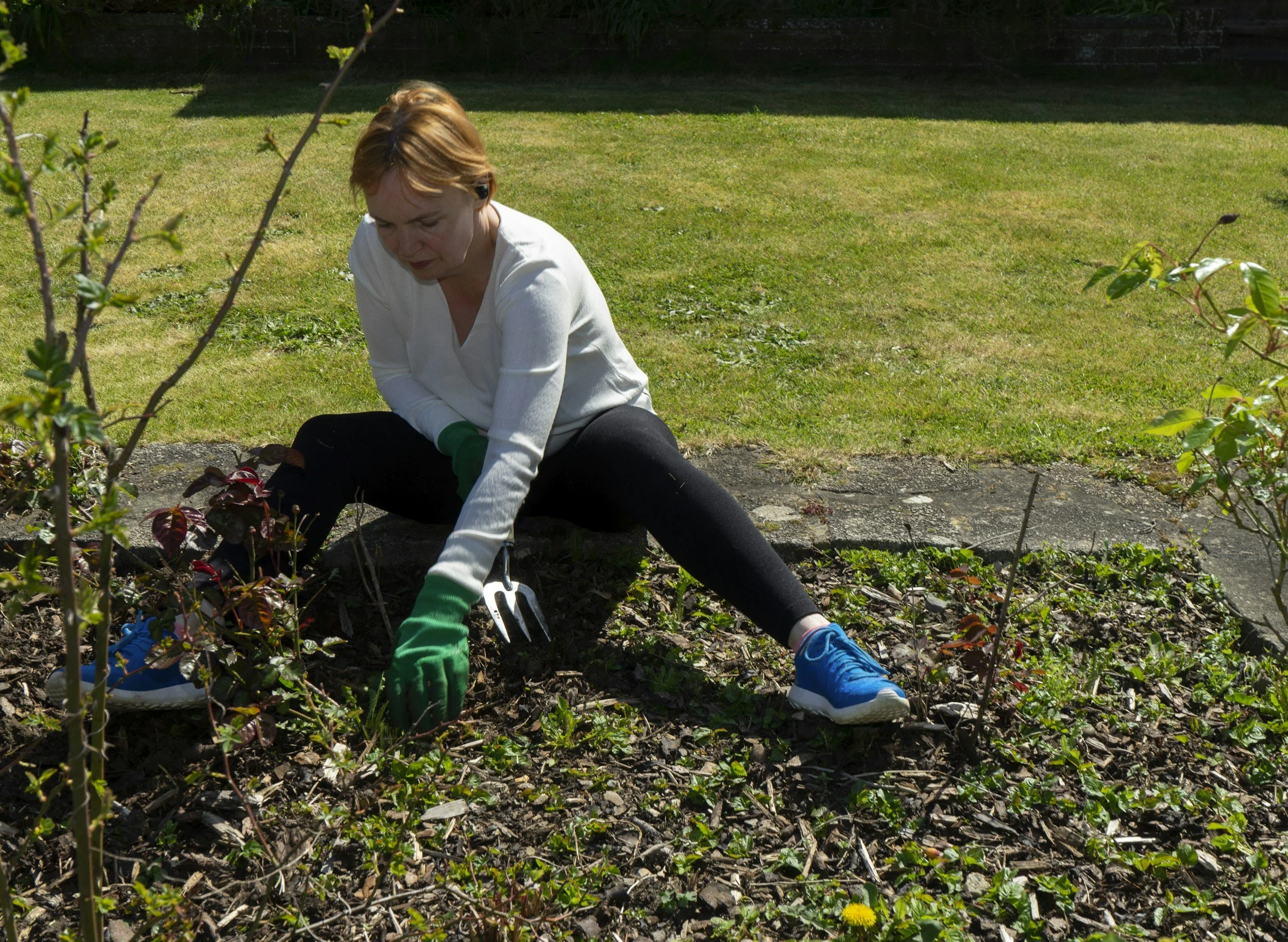 Fall Yard Work and Low Back Pain: How Dry Needling Can Help You Move Without Pain