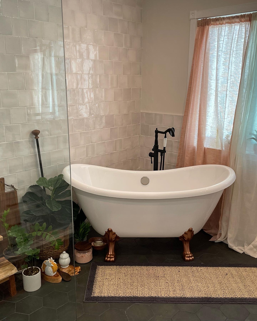 HickoryStBath.png
