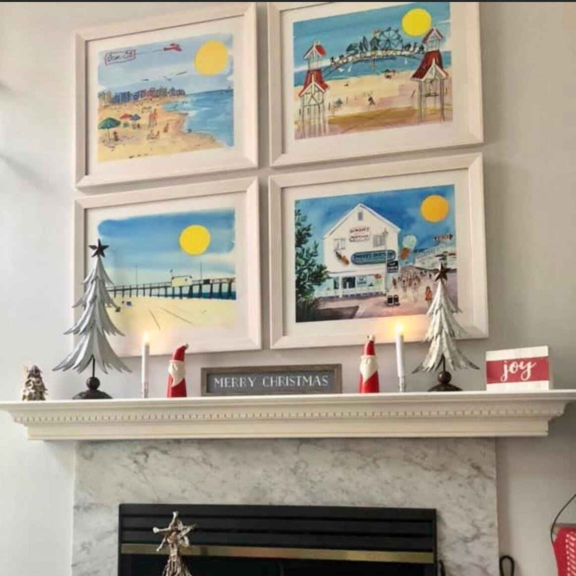 Loving the blues featuring local artist Liz&rsquo;s prints!  Affordable art prints for $22! Just pop in your favorite frame and you have a great statement!  A beach home in ocean city Maryland!! #localartist #madeinamerica  #oceancitymaryland #oceanc
