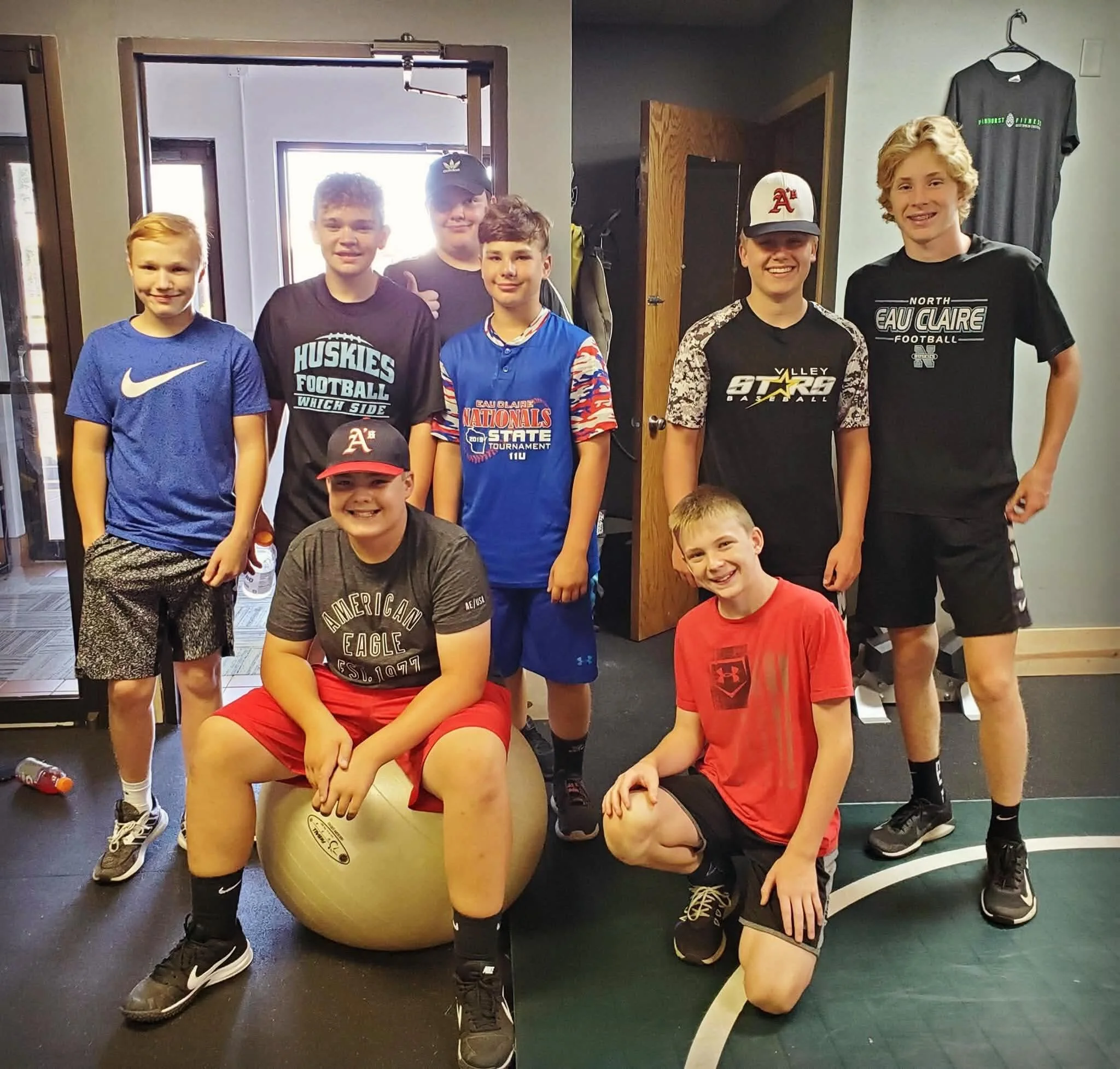 YOUTH GROUPS FULL!

That last registration came through last night 🙂

Throwback photo here. So many great kids in this one&hellip; and somehow still so many not pictured.

Logan H was out with a broken collarbone while the rest of the crew got start