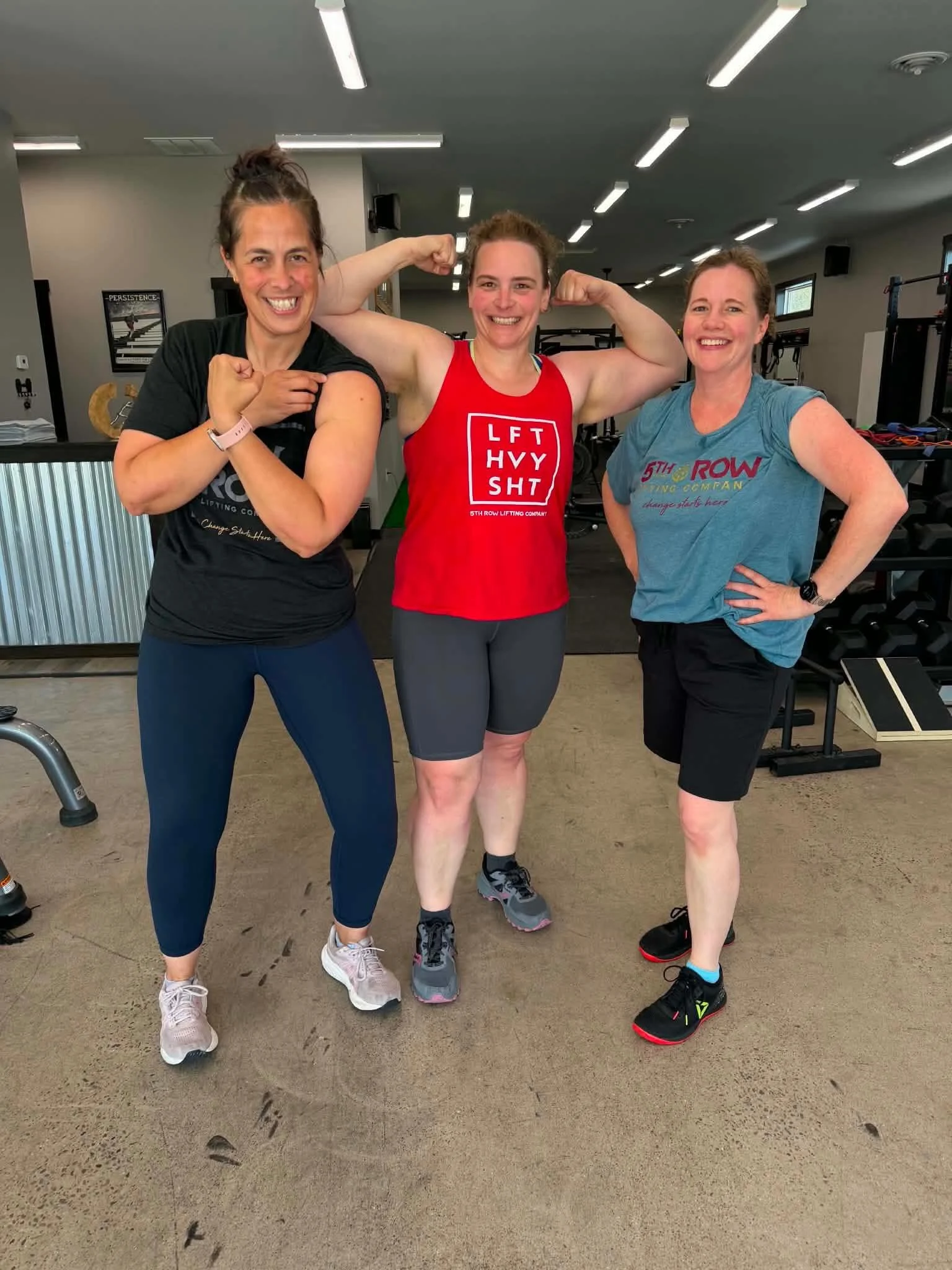 Feel Good Friday!!!

Thank you to all those who repped our gear on our wear the 5th Row ON the 5th day. And shout out to our badass Thursday 4:30 crew. They absolutely CRUSHED the 600- a favorite workout of ours this quarter:)