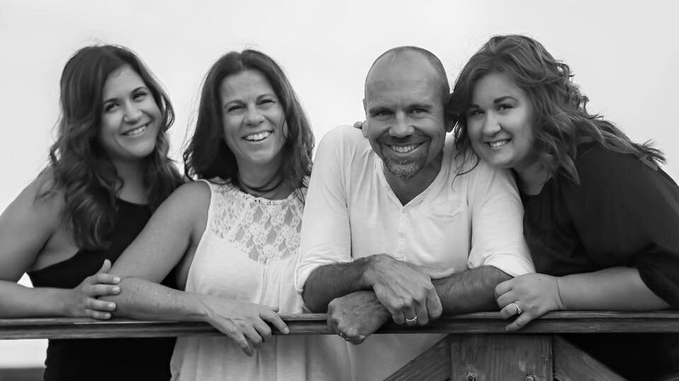 pamela family.jpg
