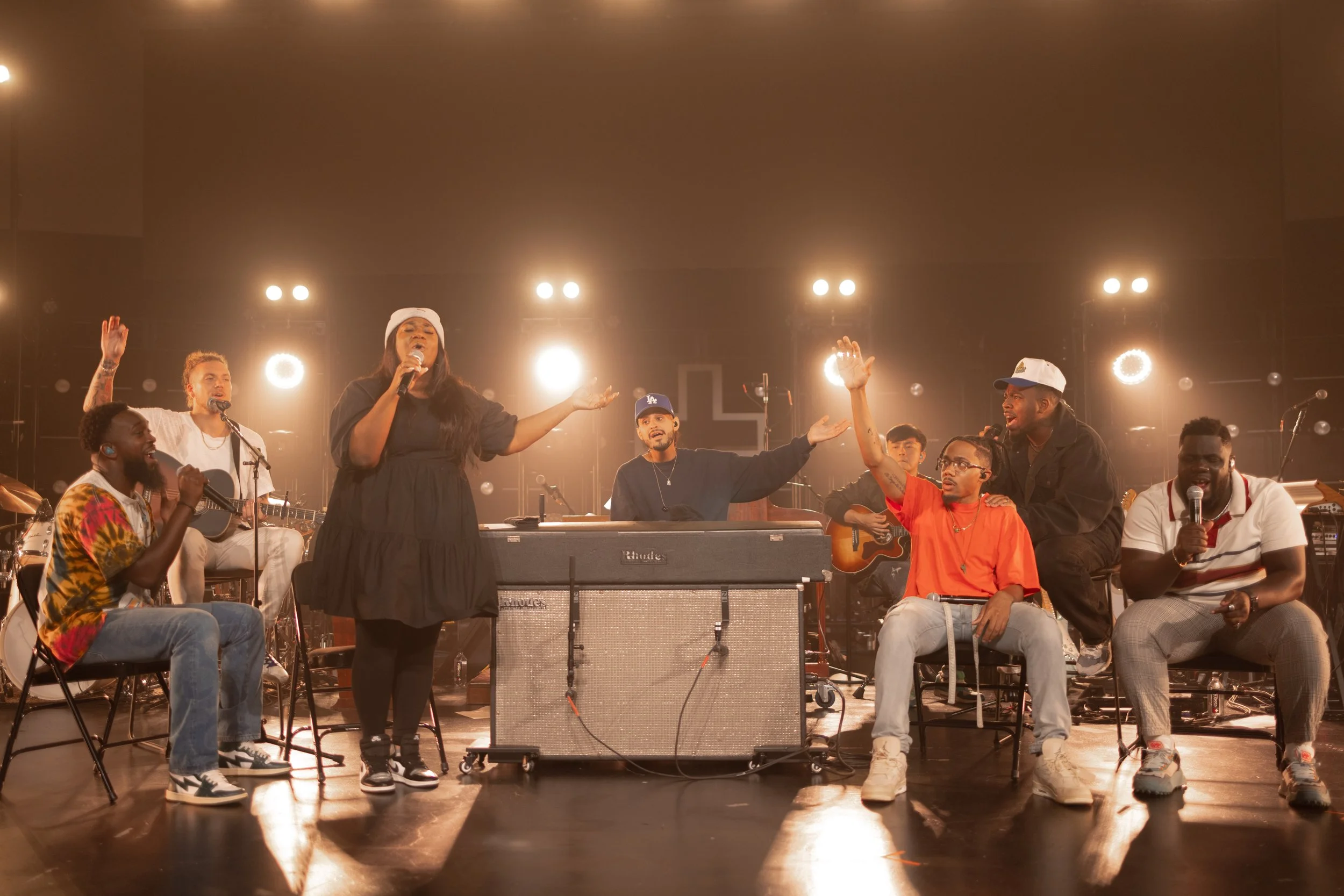 Maverick City-074.jpg