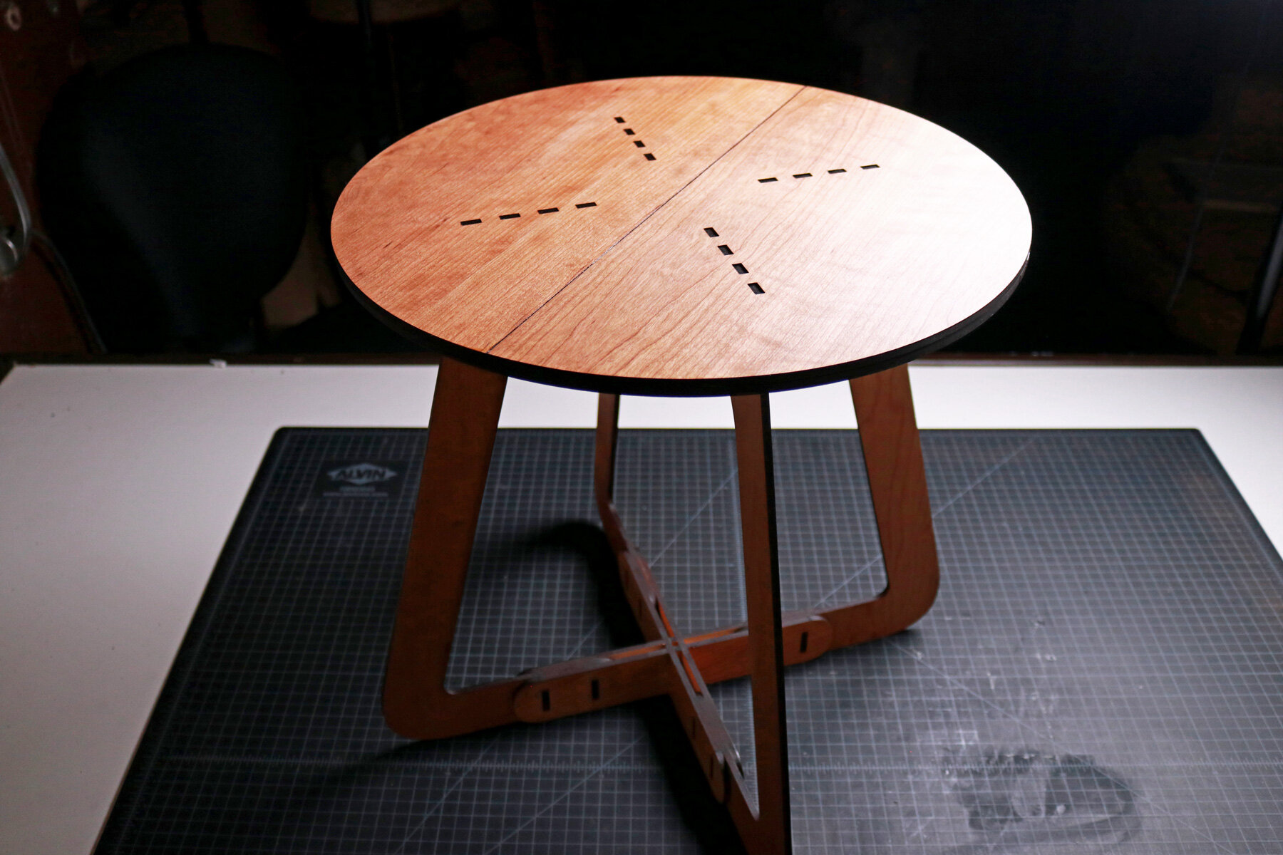 043_Minimal-Wood-Stool-and-Side-Table-06.jpg