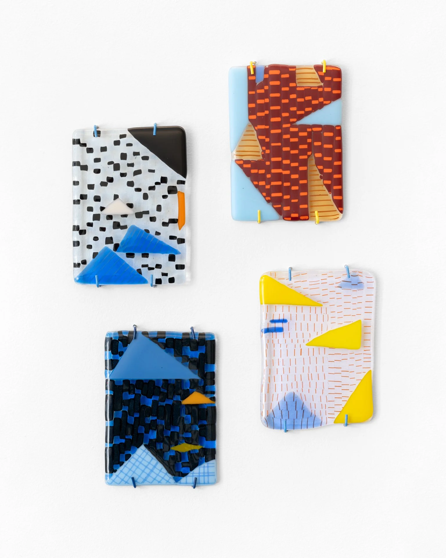 Oneoneone-Tic-Tac-Toe-Installation-03.jpg