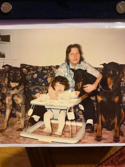 season 2  episode 2:     dogs!