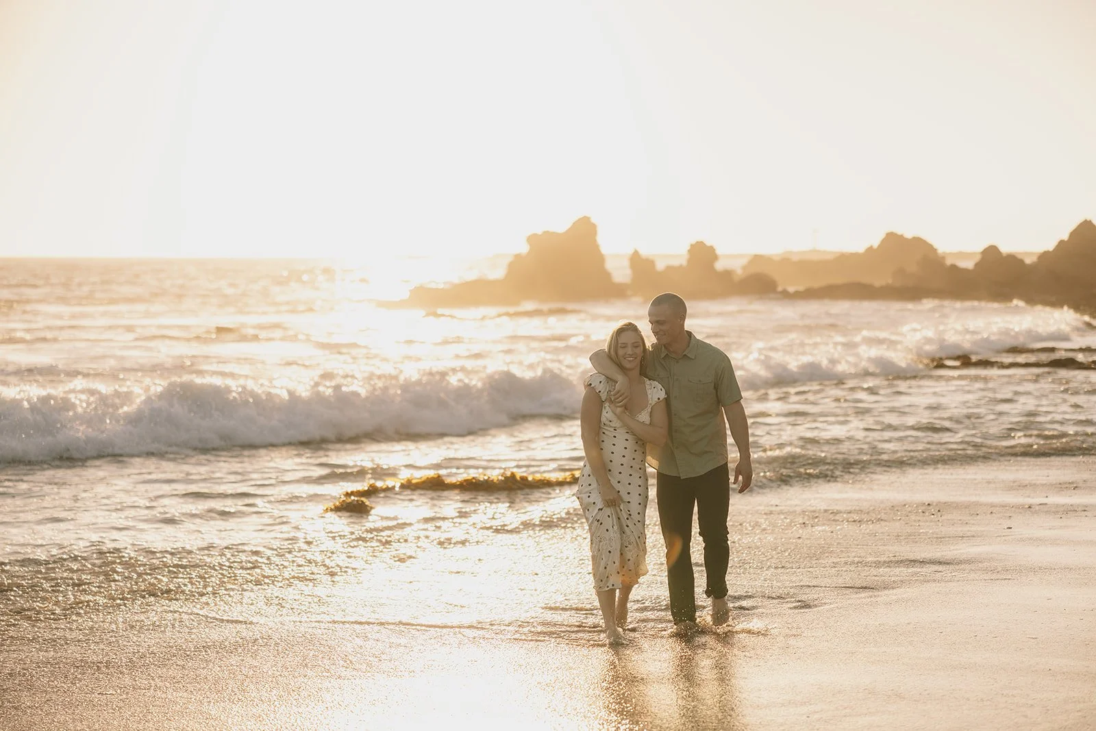 Nicole + Eric | A Classic Coastal Engagement Session at Newport Beach