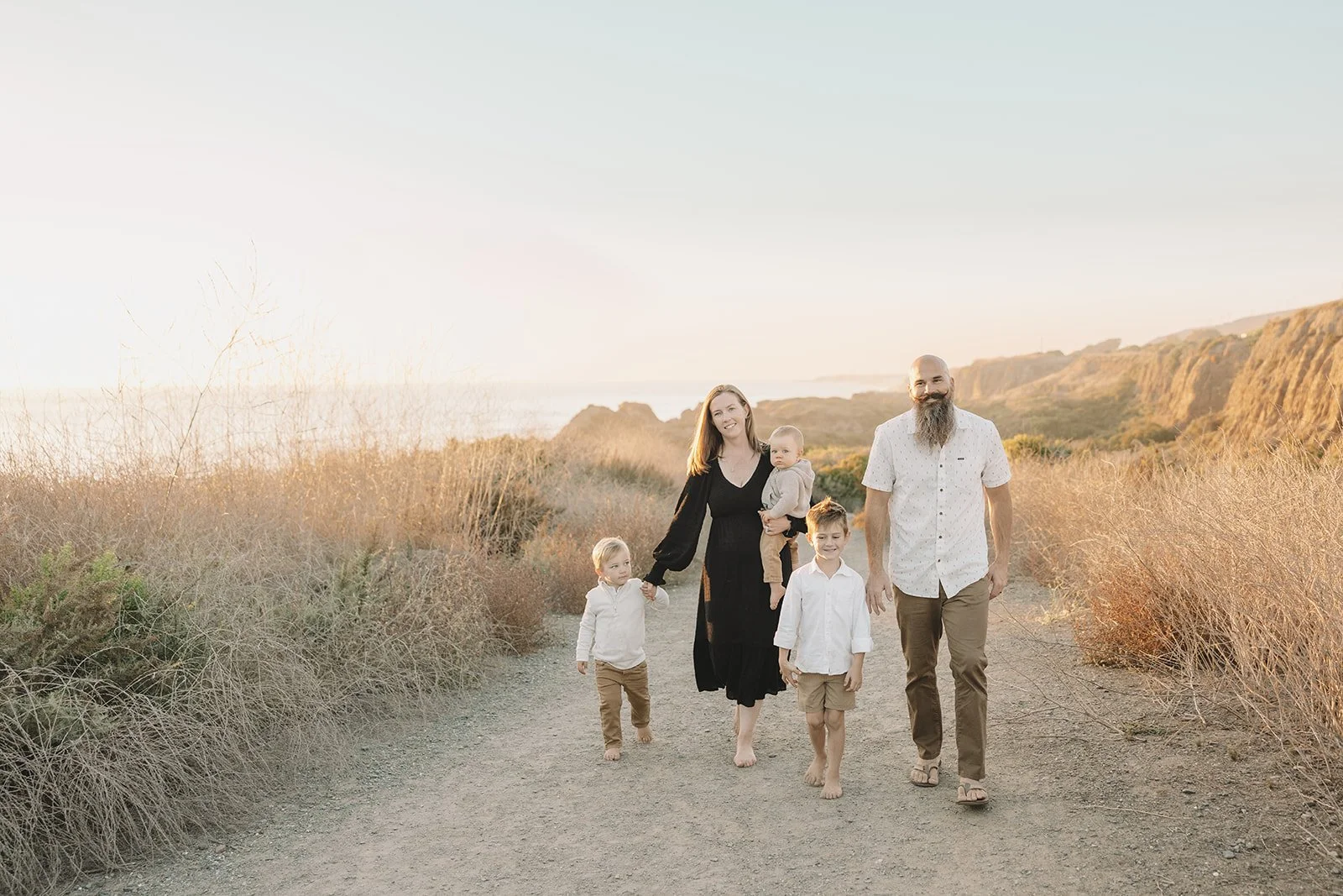 Why You Should Book Your Fall Family Photo Session Now