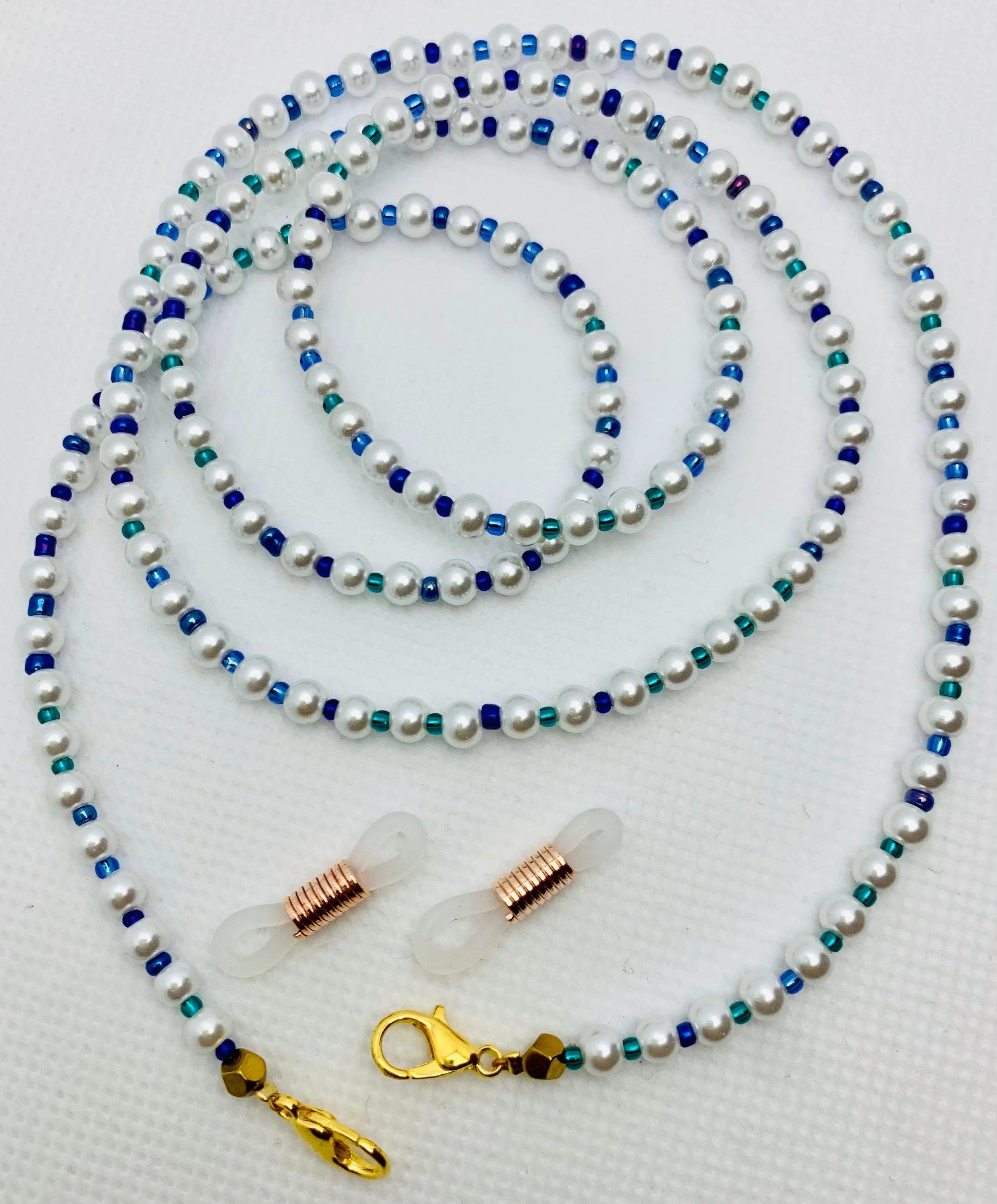 Pearls Blue Mask &amp; Sunglass Chain (2 in 1)