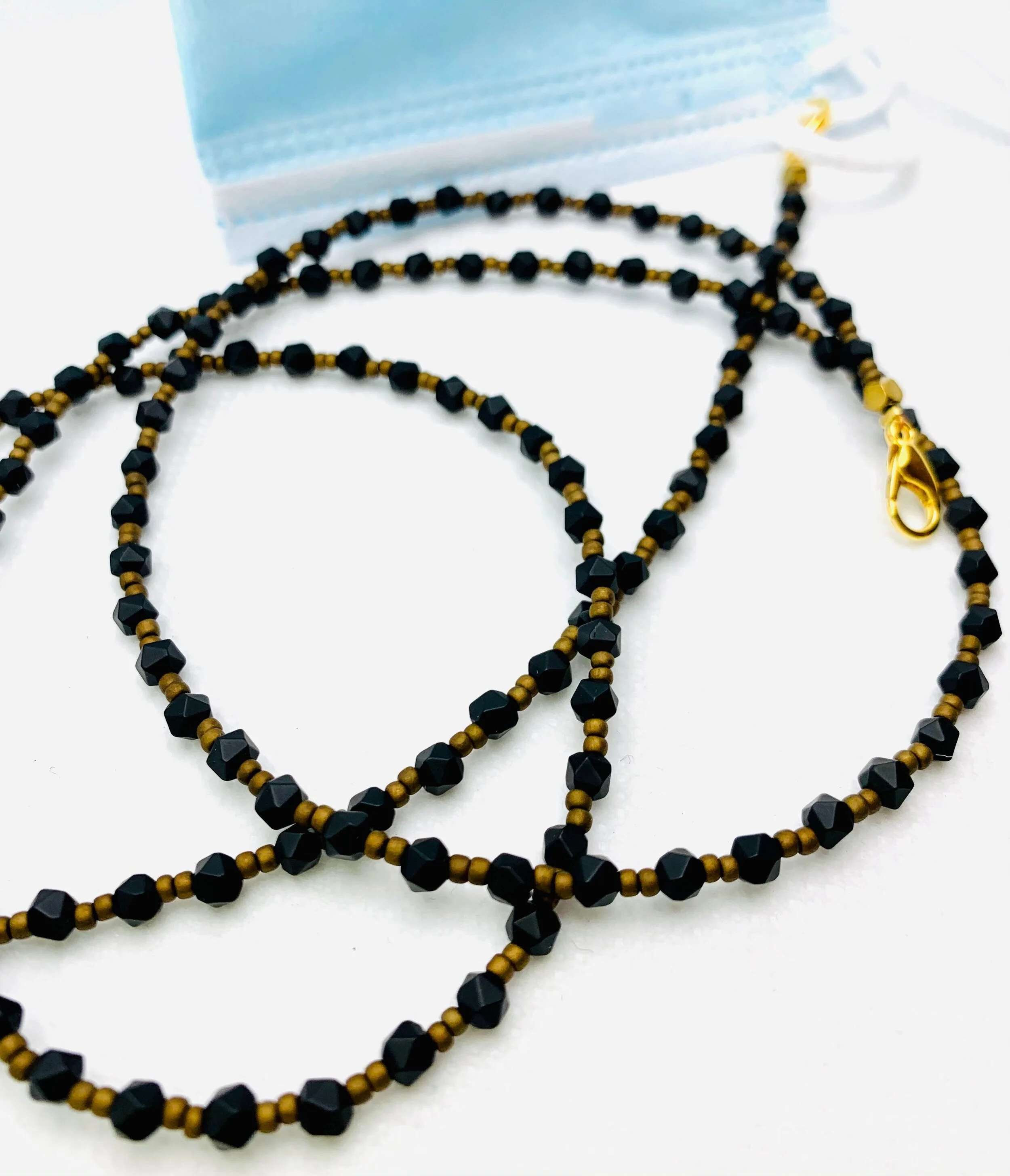 Matte Black Olive Mask &amp; Sunglass Chain (2 in 1)