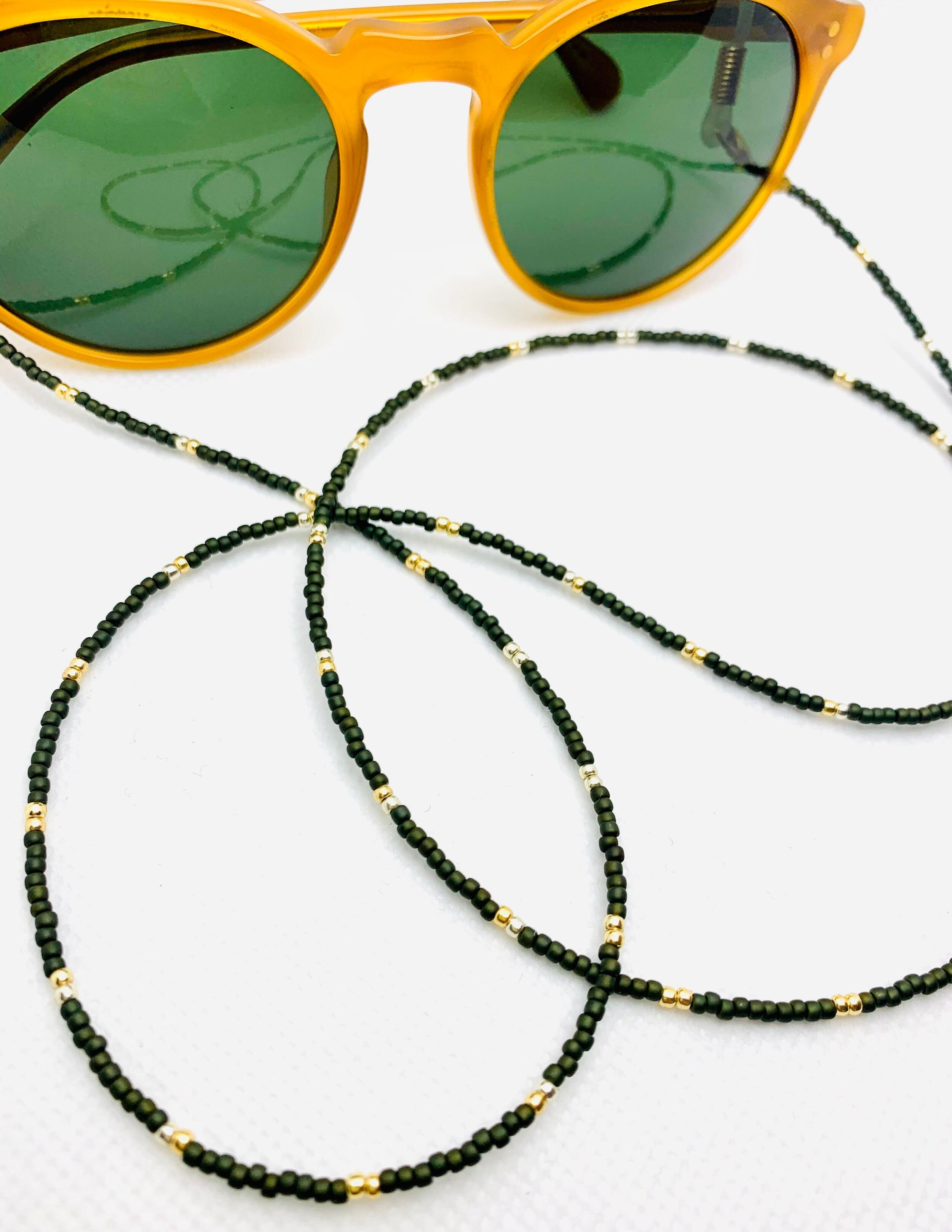 Tiny Olive Mask &amp; Sunglass Chain (2 in 1)