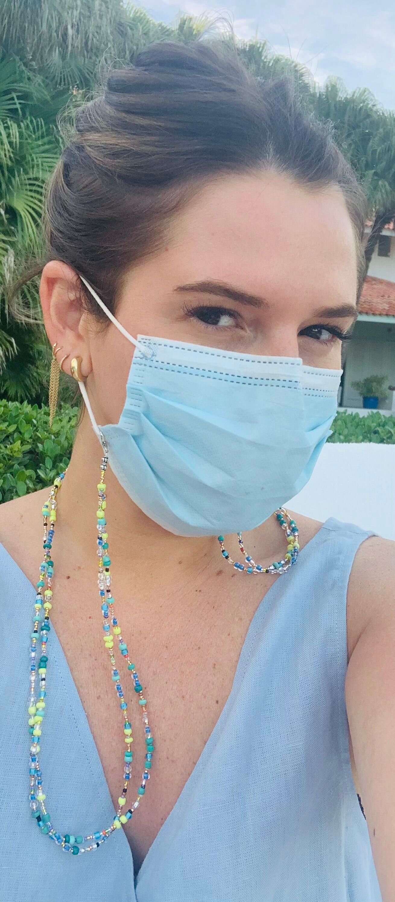 Neon Turquoise Mask &amp; Sunglass Chain (2 in 1)