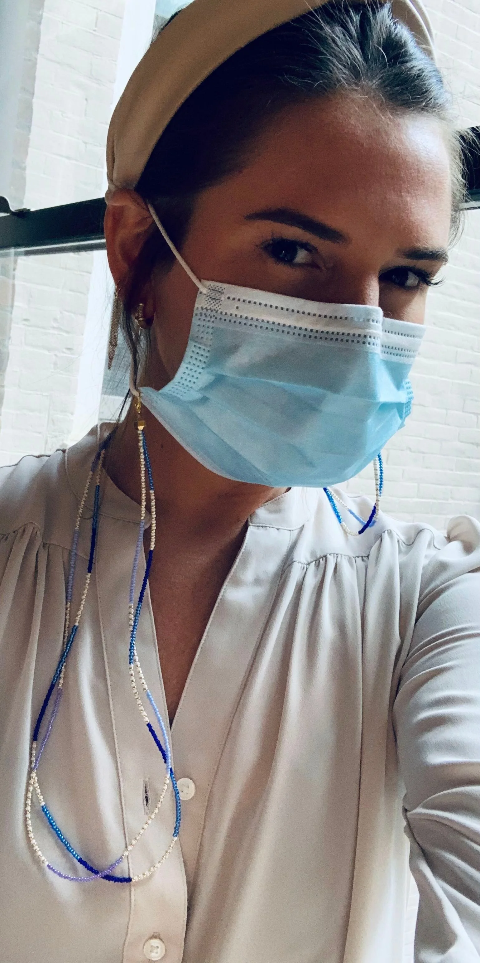 Double Tiny Blue Mask &amp; Sunglass Chain (2 in 1)