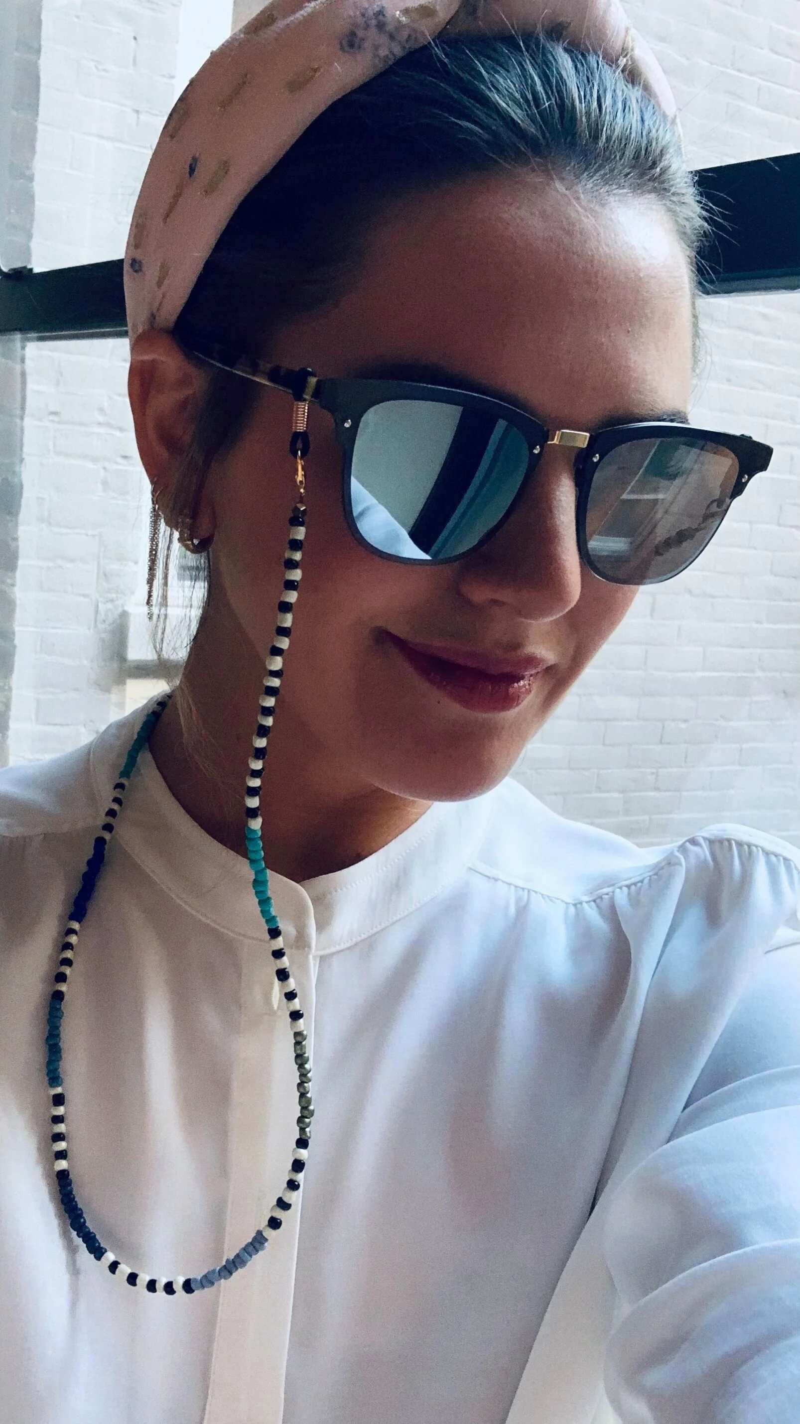 Domino Blue Mix Mask &amp; Sunglass Chain (2 in 1)