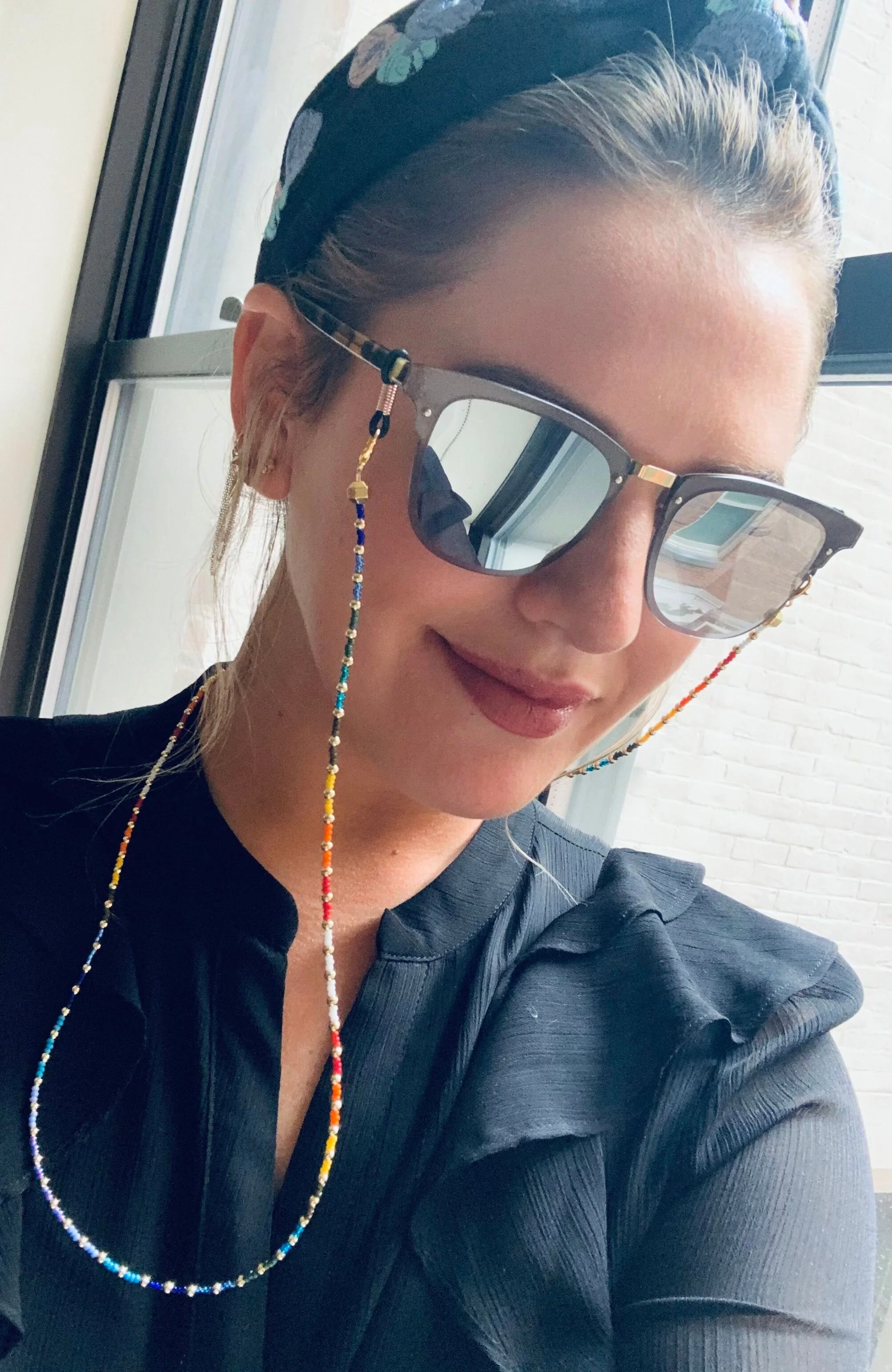 Tiny Rainbow Mask &amp; Sunglass Chain (2 in 1) 