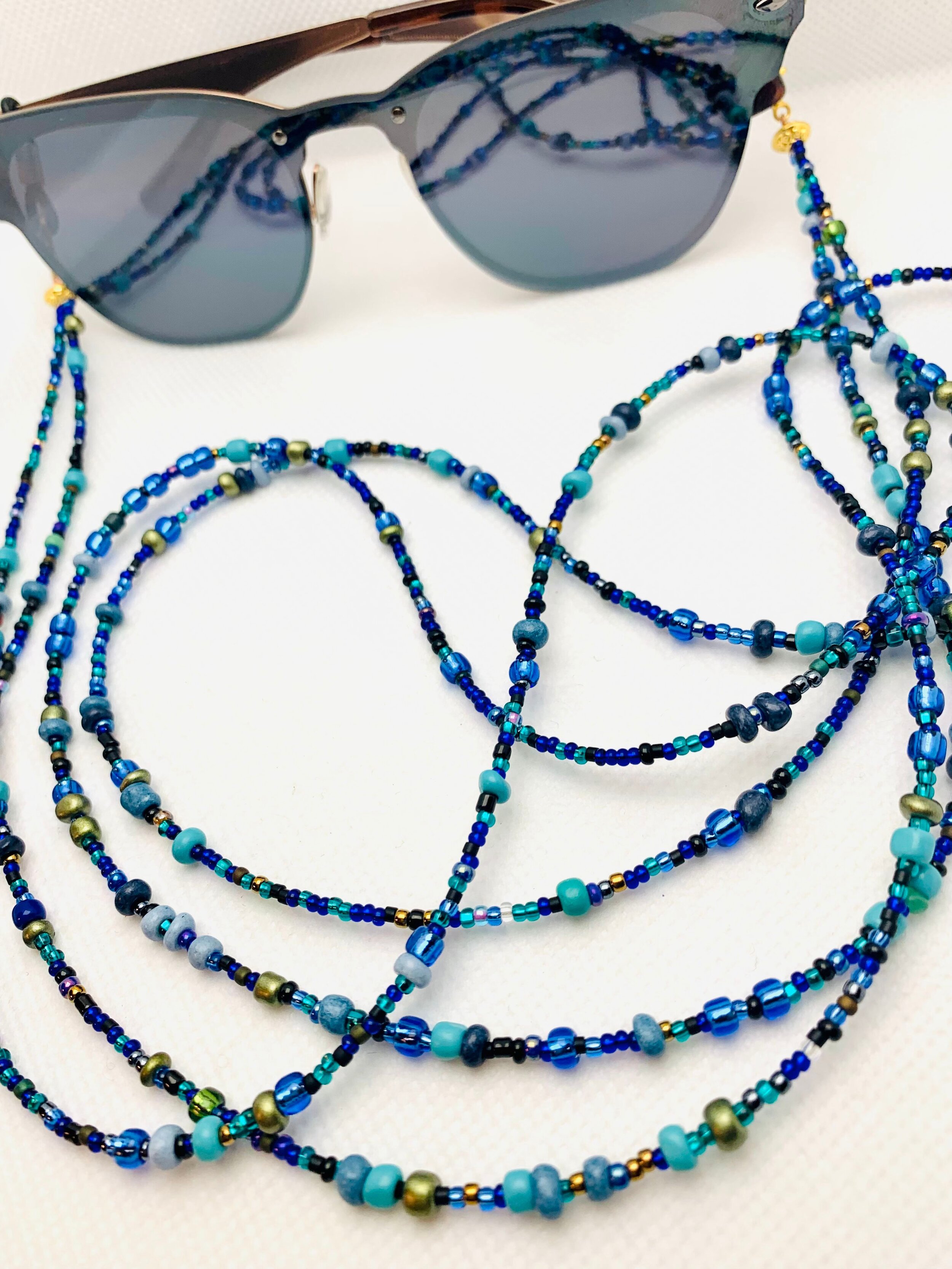 Double Blue Mask &amp; Sunglass Chain (2 in 1)
