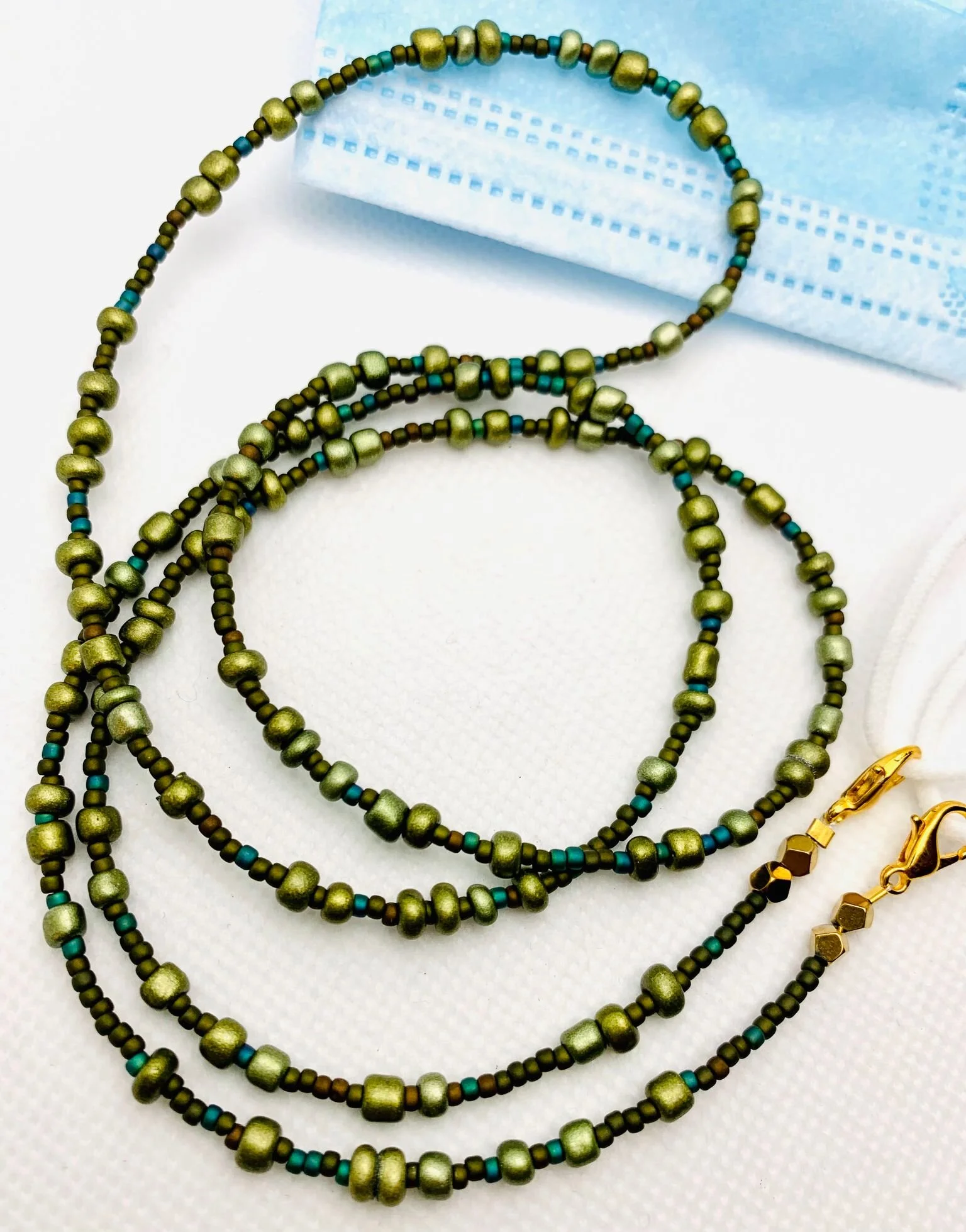 Olive V.2 Mask &amp; Sunglass Chain (2 in 1)