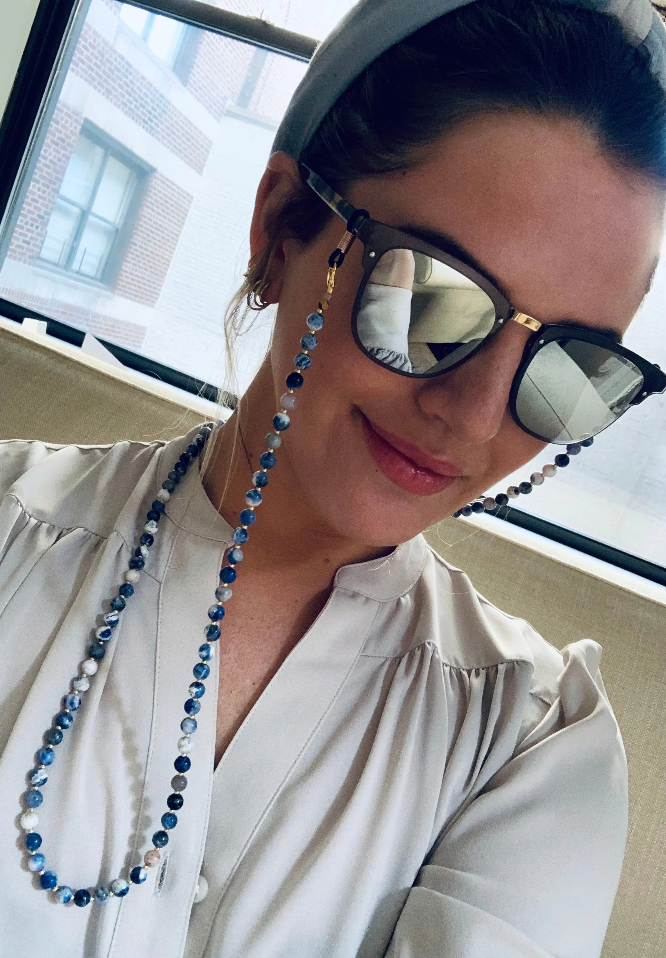 Marble Blue Mask &amp; Sunglass Chain (2 in 1)