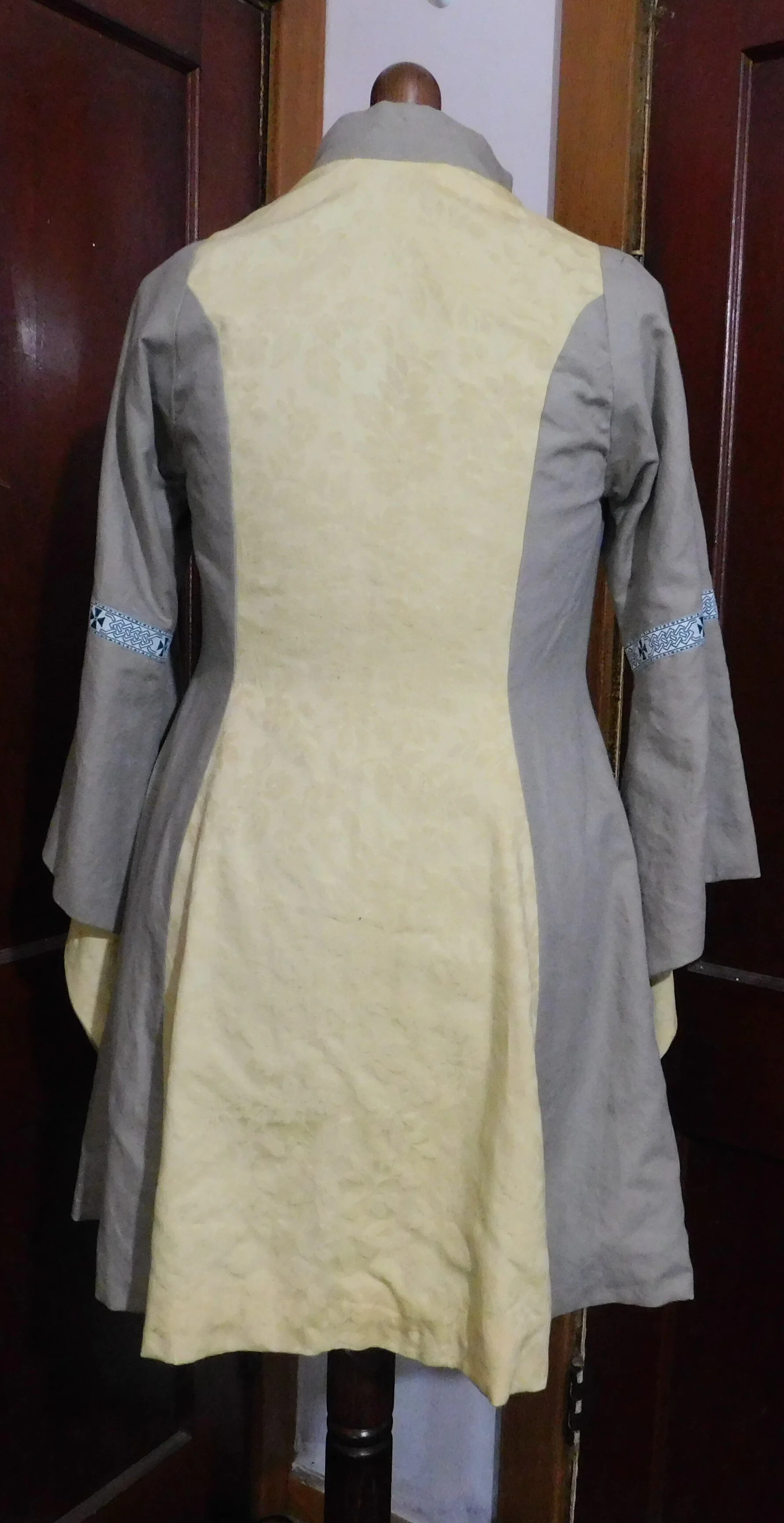 Sweetheart Ritual Coat Back.JPG
