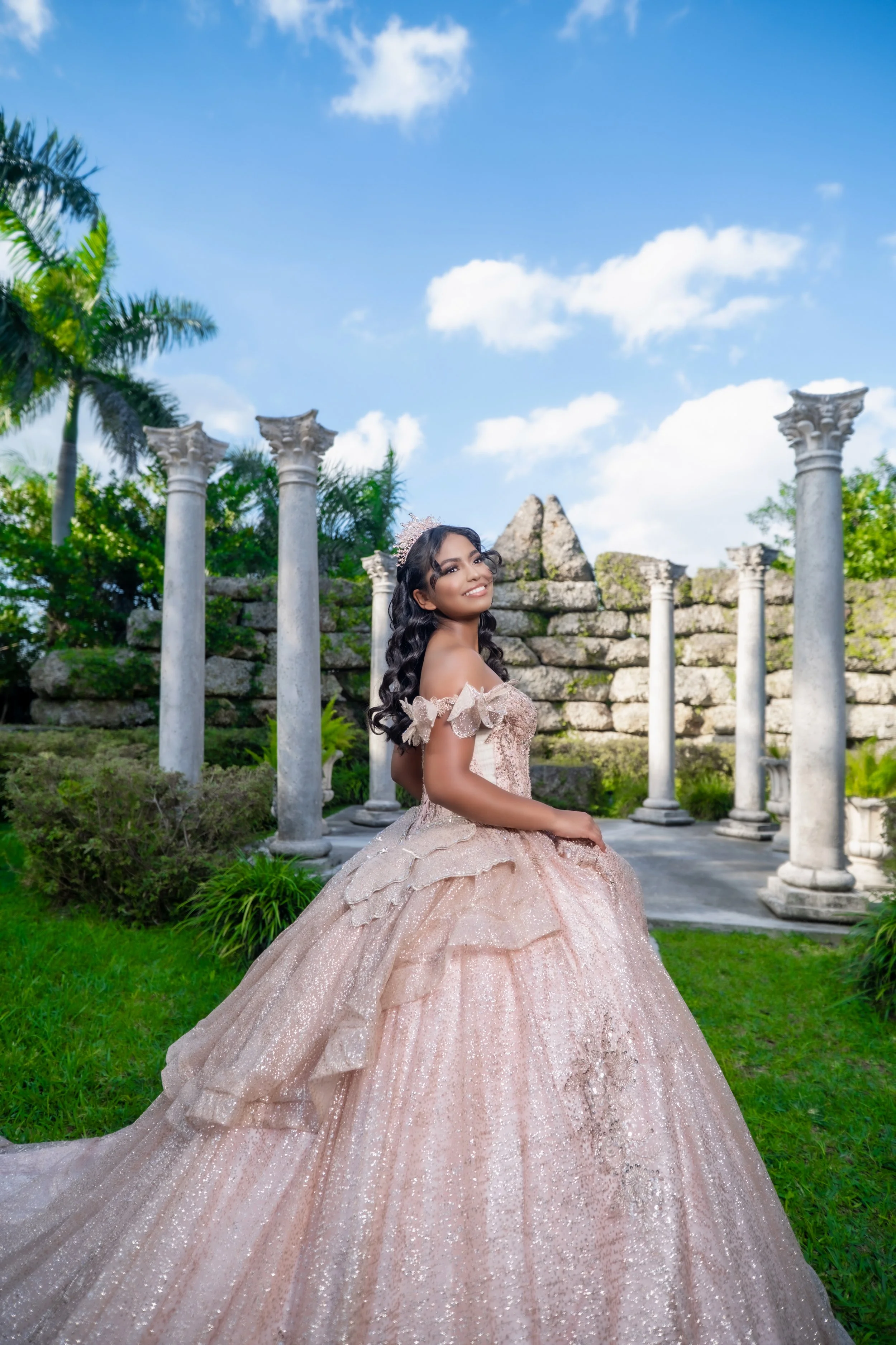 MEJIA SHAYRA 61 16X20 ACRYLIC Y ALBUM.jpg