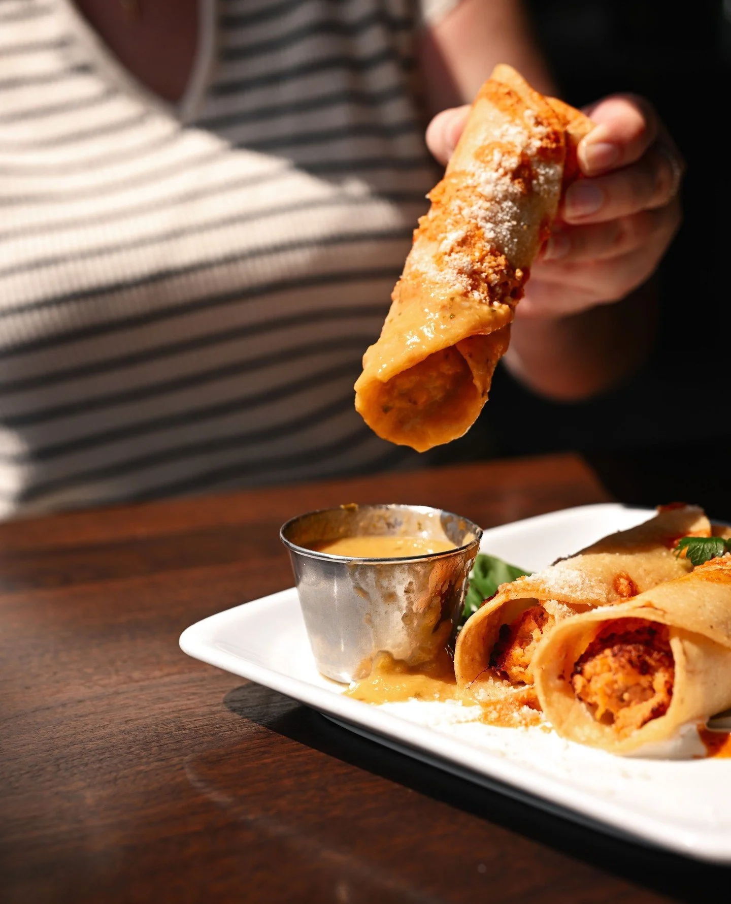 We&rsquo;re all for entr&eacute;es but some nights, all you really want is an app and a cocktail! #gettothepoynt⁠
⁠
Our Chicken &amp; Cheese Taquitos hit the spot every time. Crispy and cheesy, with lime crema and wood-fired roasted salsa on the side