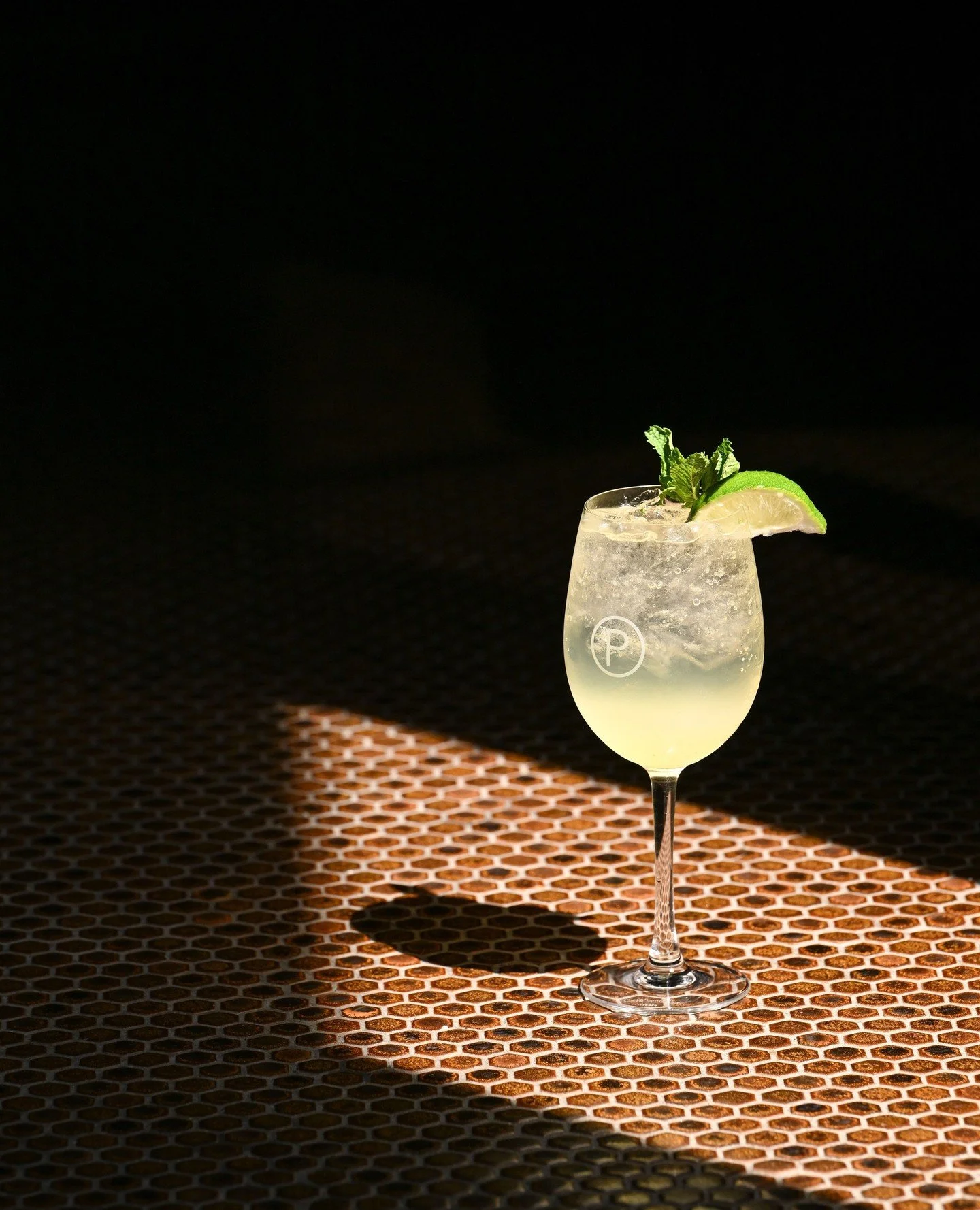Friday nights don&rsquo;t all look the same, and that&rsquo;s the poynt! Enjoy our Early Bar Menu from 4&ndash;6PM if you&rsquo;re easing into the weekend, or make a night of it until 10PM with dinner and cocktails.⁠
⁠
Whether you&rsquo;re out early,