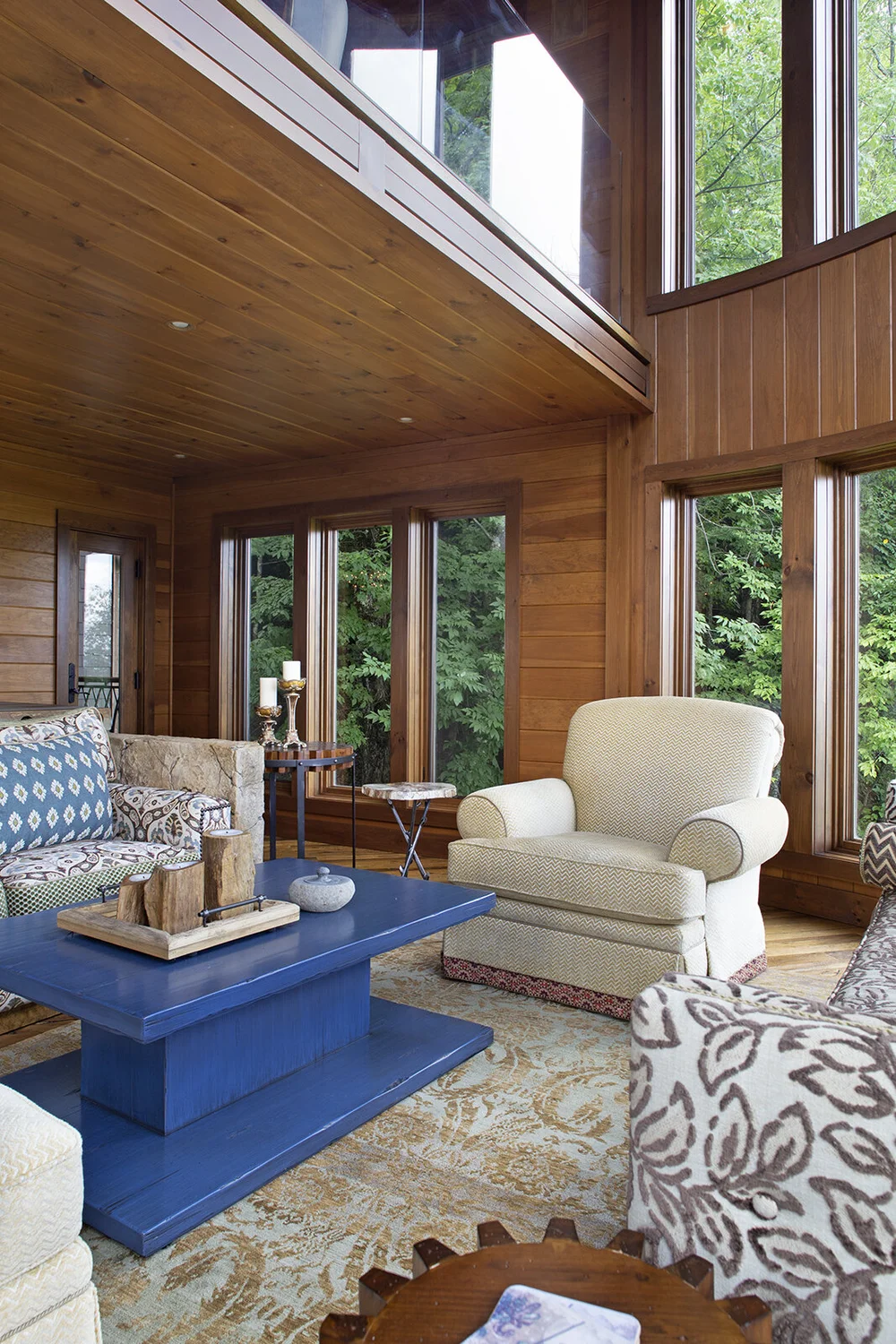 Mountain Home Design - Ski Home Interior Designs - Luxury Interiors