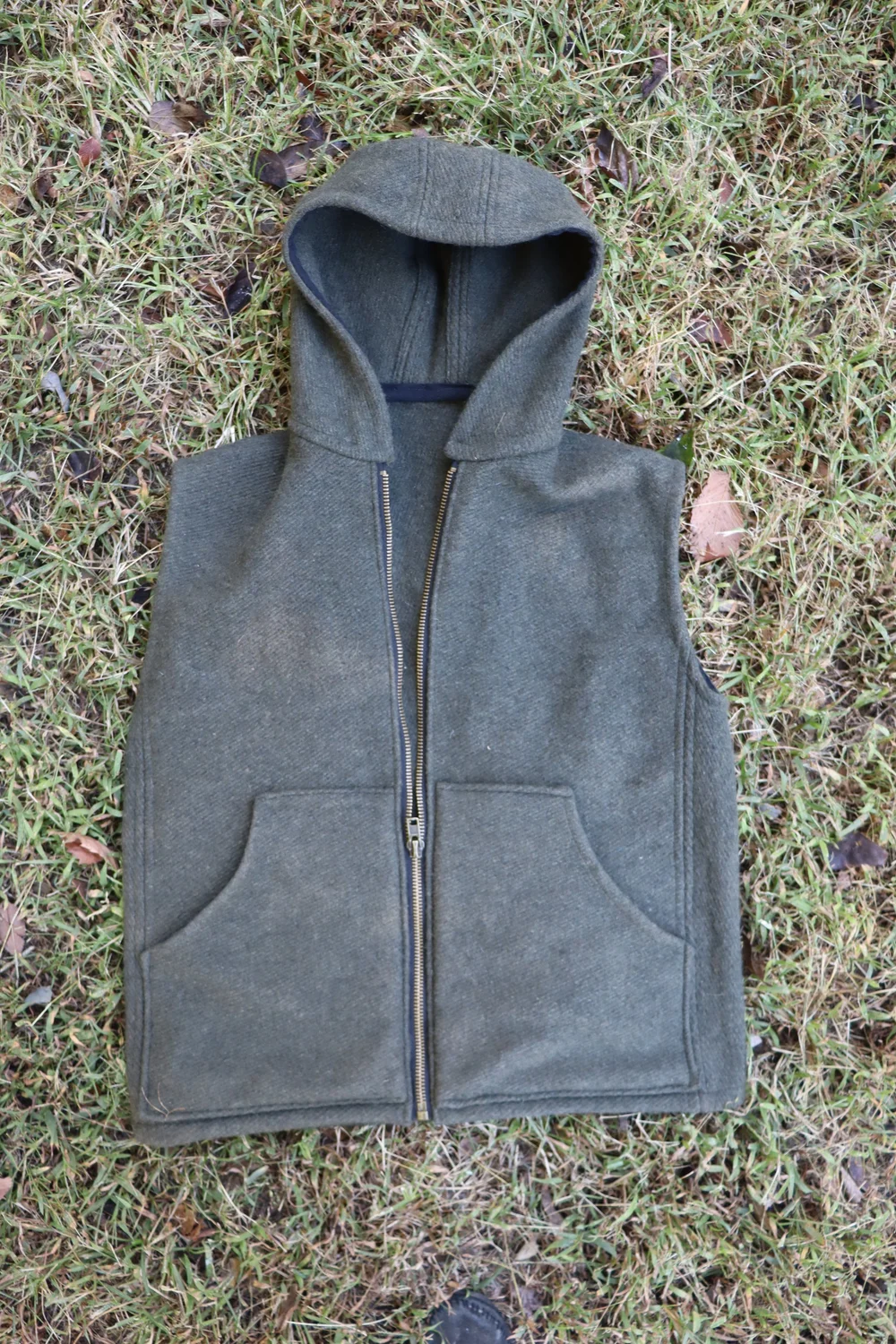 8AC649D2-703E-468C-B5FF-