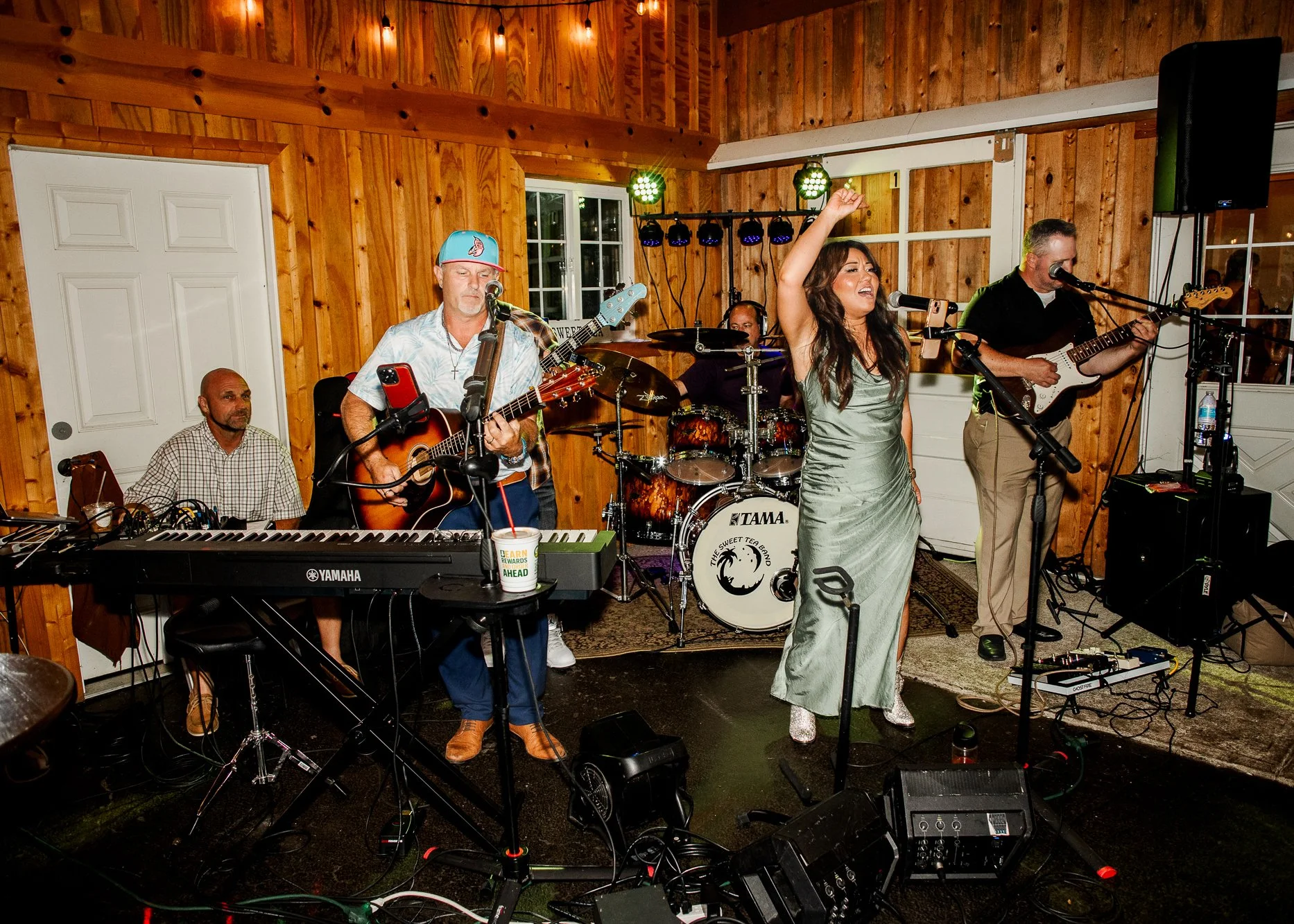 wide shot of live-wedding-band