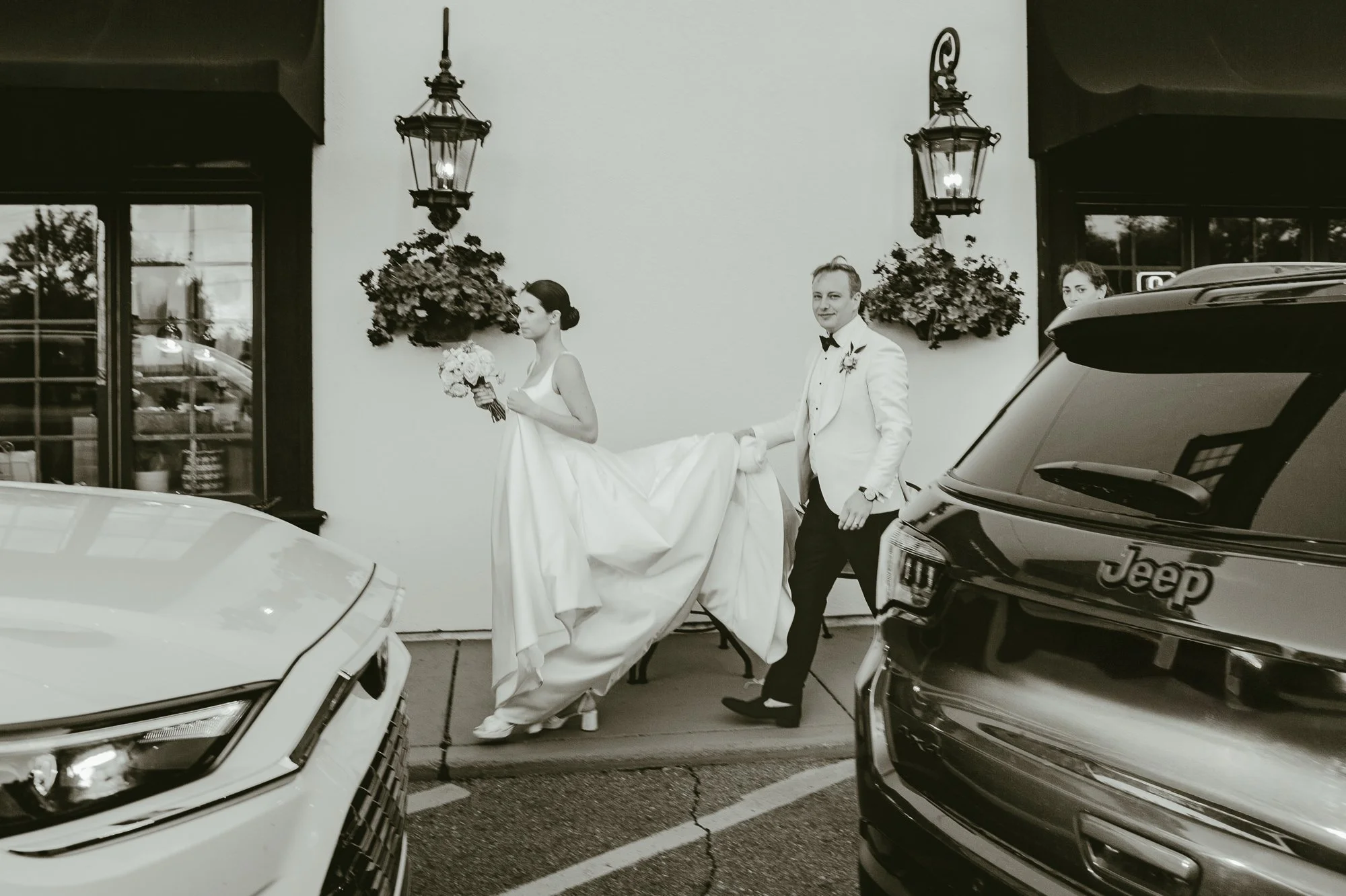 Sarah and Owen arriving at Aurora Italiana for their wedding reception