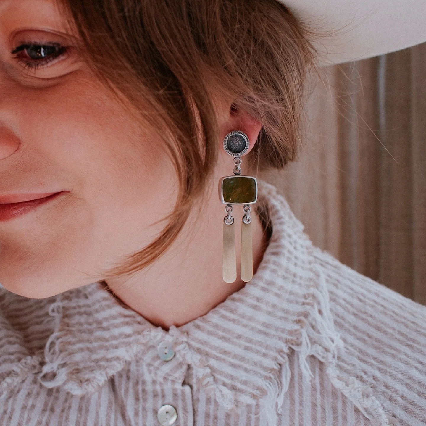 Taking these for a spin this fine Tuesday. They&rsquo;re lightweight, match our changing Fall leaves perfectly, and make a gentle little jingle as you walk. 
They&rsquo;re ready to find their forever home and could be your perfect pair ✨
&bull;
&bull