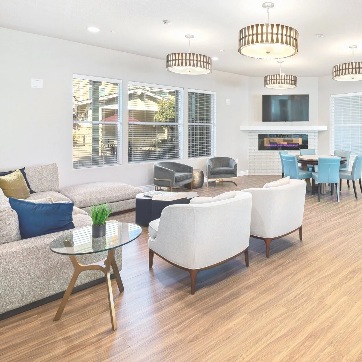 Plan an event.Our modern clubhouse has the space for a small gathering and comes with a fully equipped kitchen.